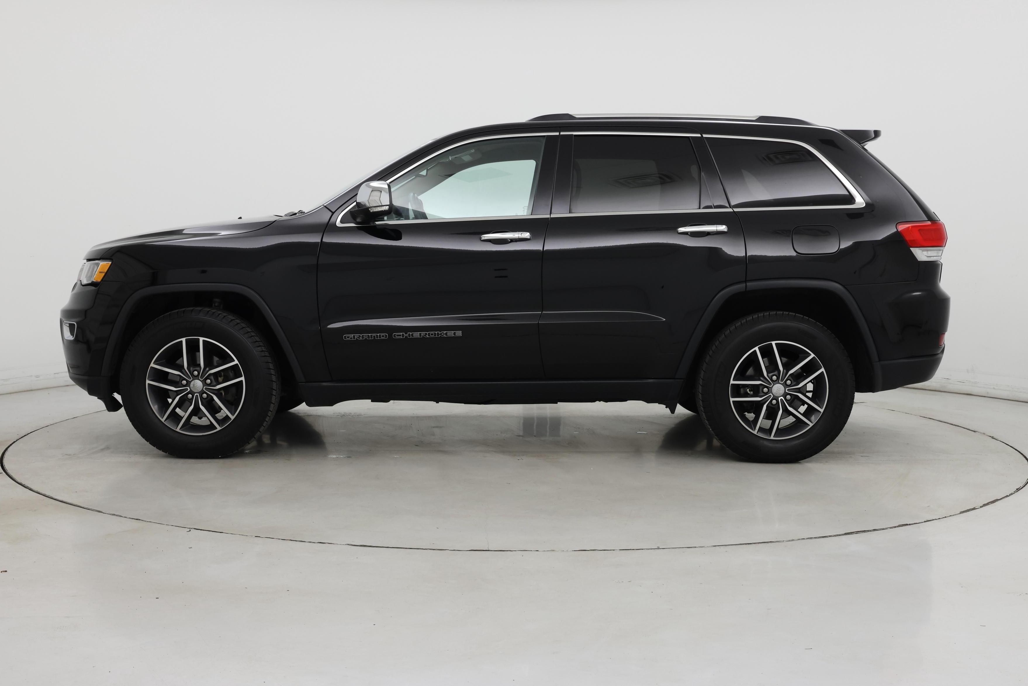 Thumbnail: 2018 Jeep Grand Cherokee - 3