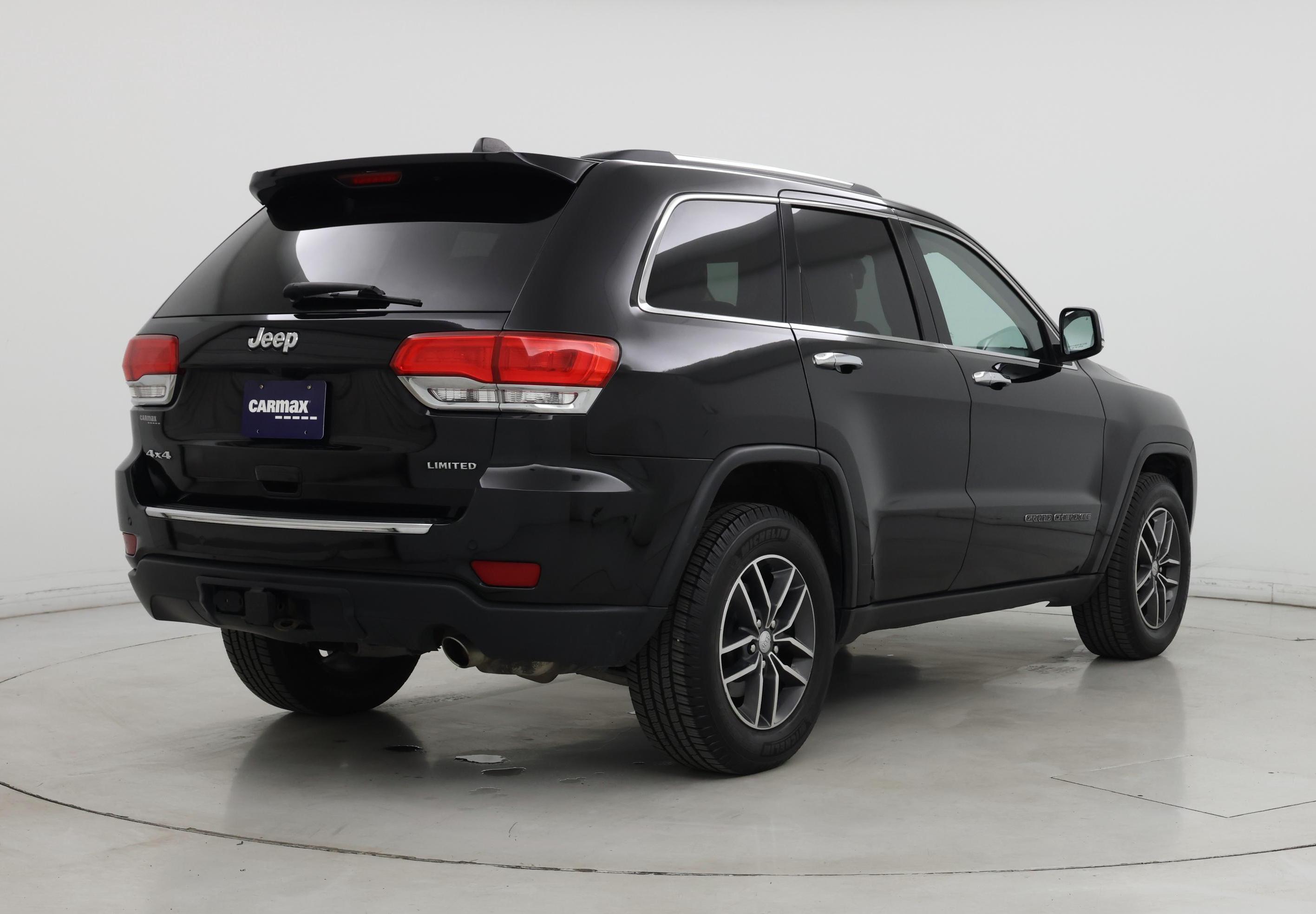 Thumbnail: 2018 Jeep Grand Cherokee - 8