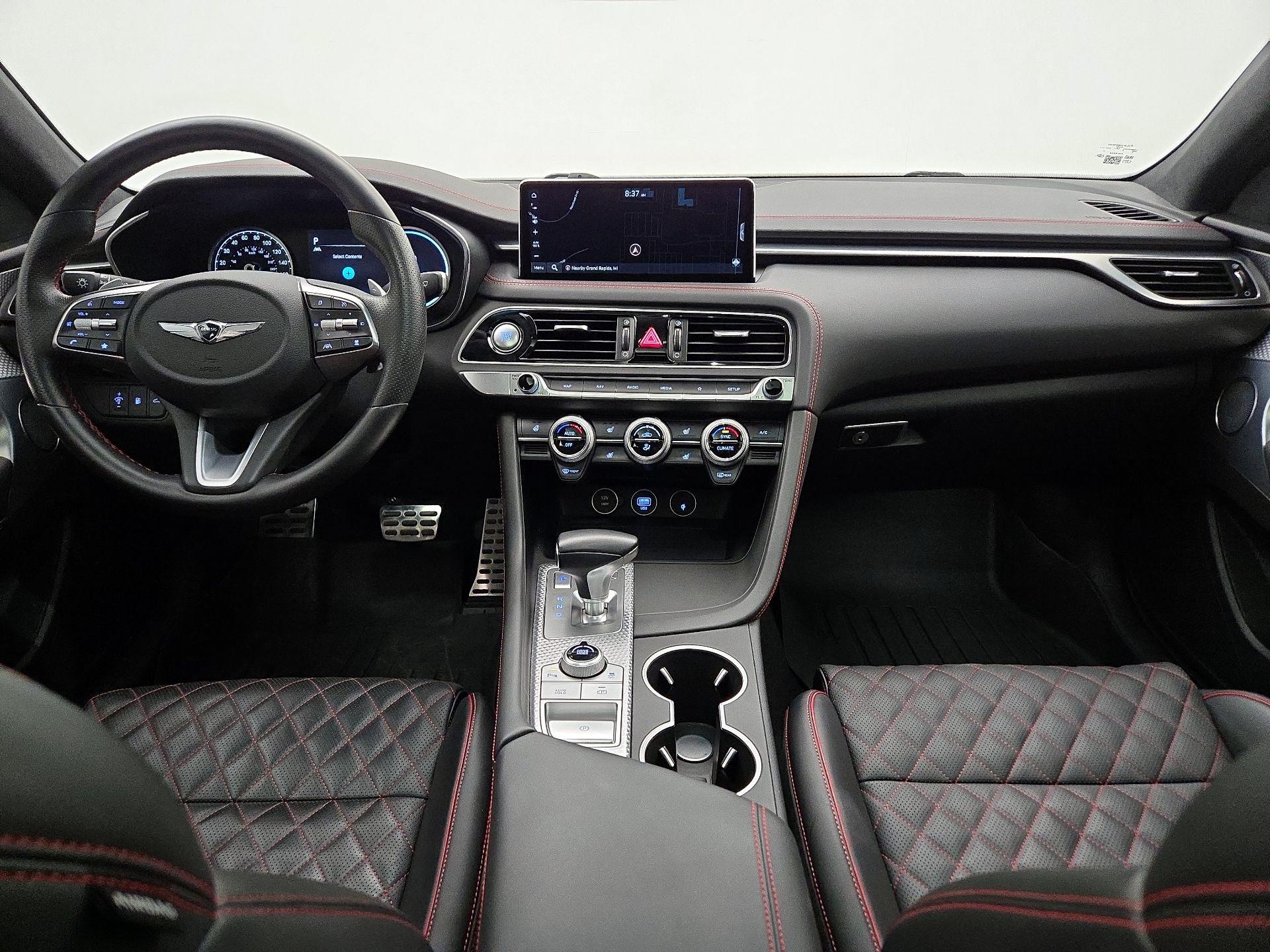 Thumbnail: 2022 Genesis G70 - 9