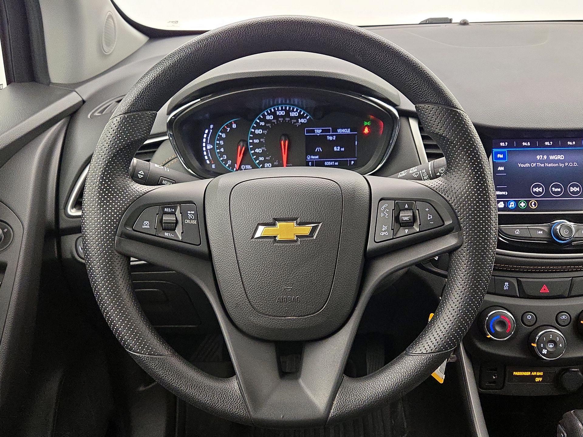 Thumbnail: 2020 Chevrolet Trax - 10
