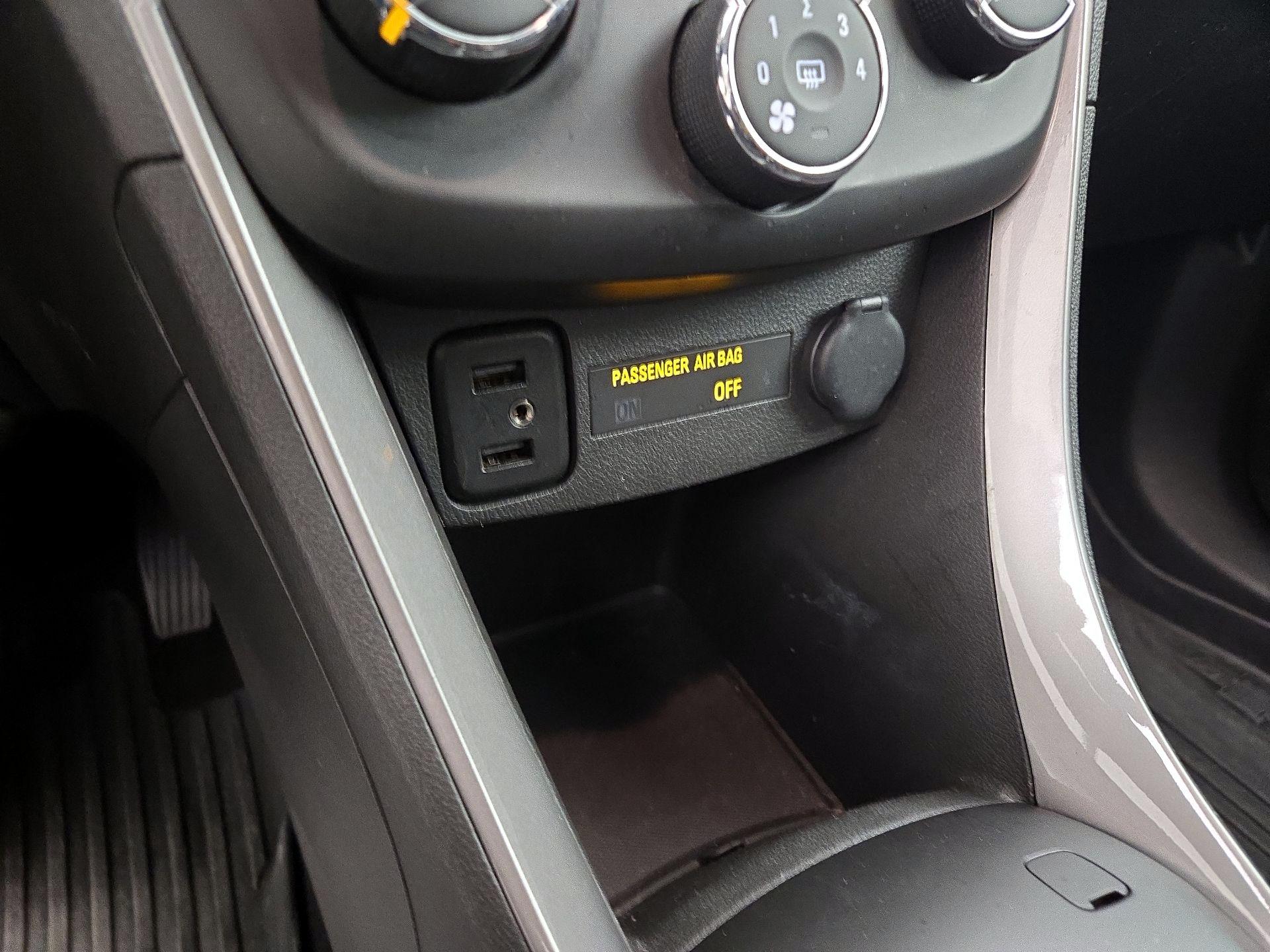 Thumbnail: 2020 Chevrolet Trax - 18