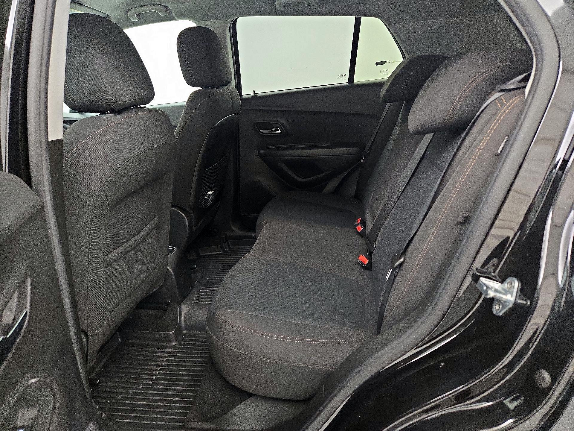 Thumbnail: 2020 Chevrolet Trax - 19