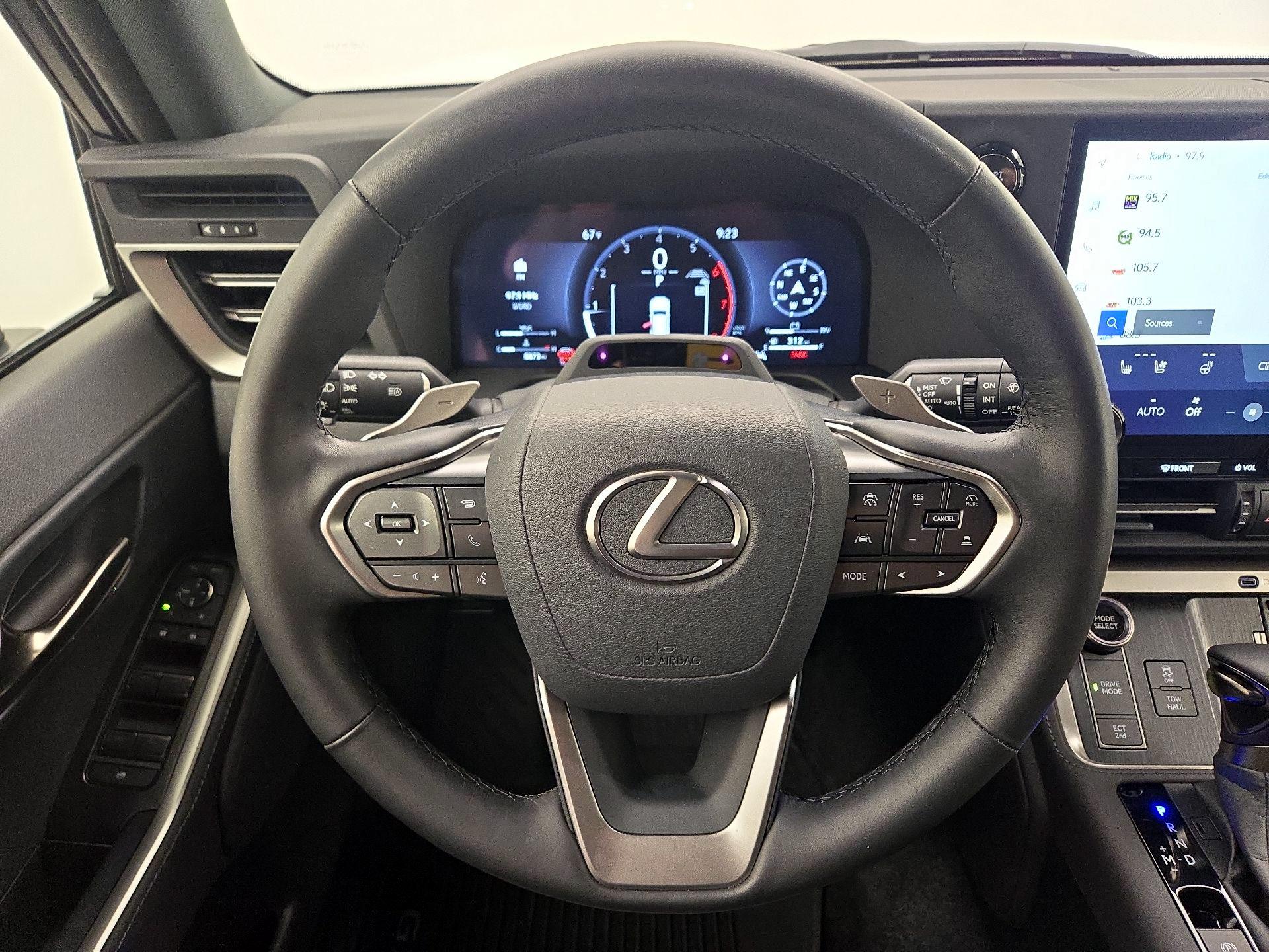 Thumbnail: 2025 Lexus GX - 10