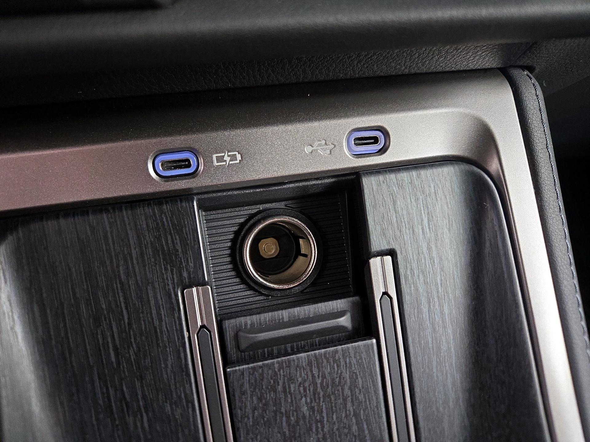 Thumbnail: 2025 Lexus GX - 18