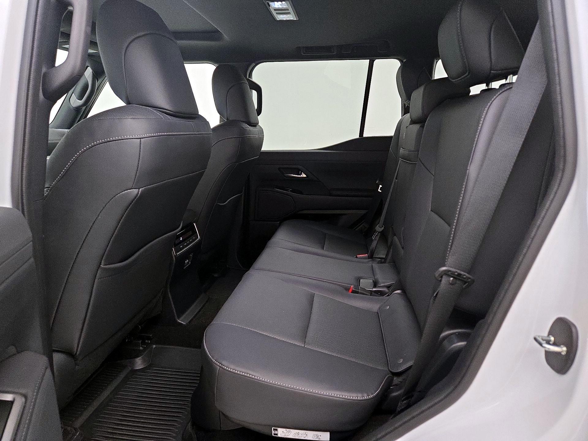 Thumbnail: 2025 Lexus GX - 20