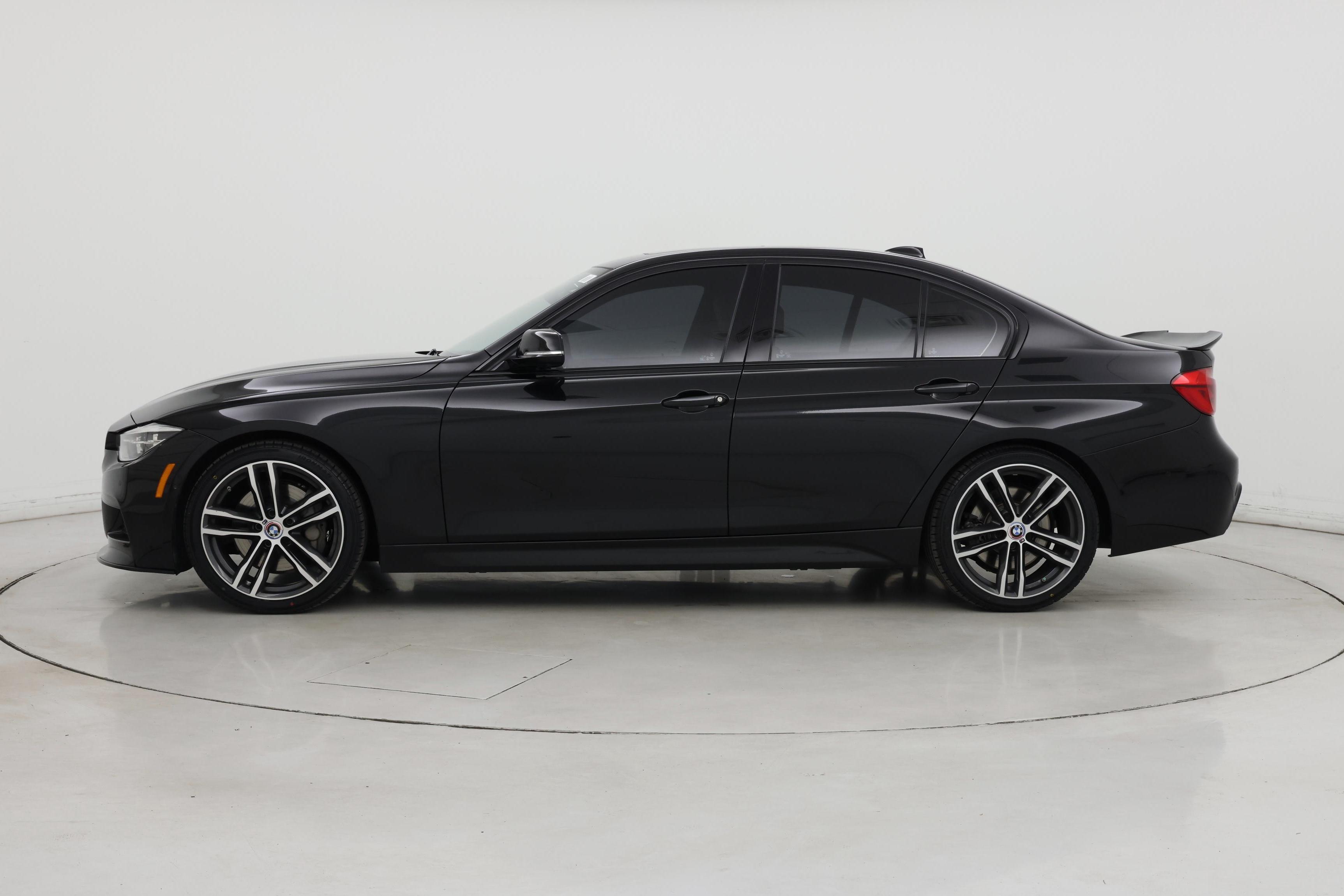 Thumbnail: 2018 BMW 3 Series - 3