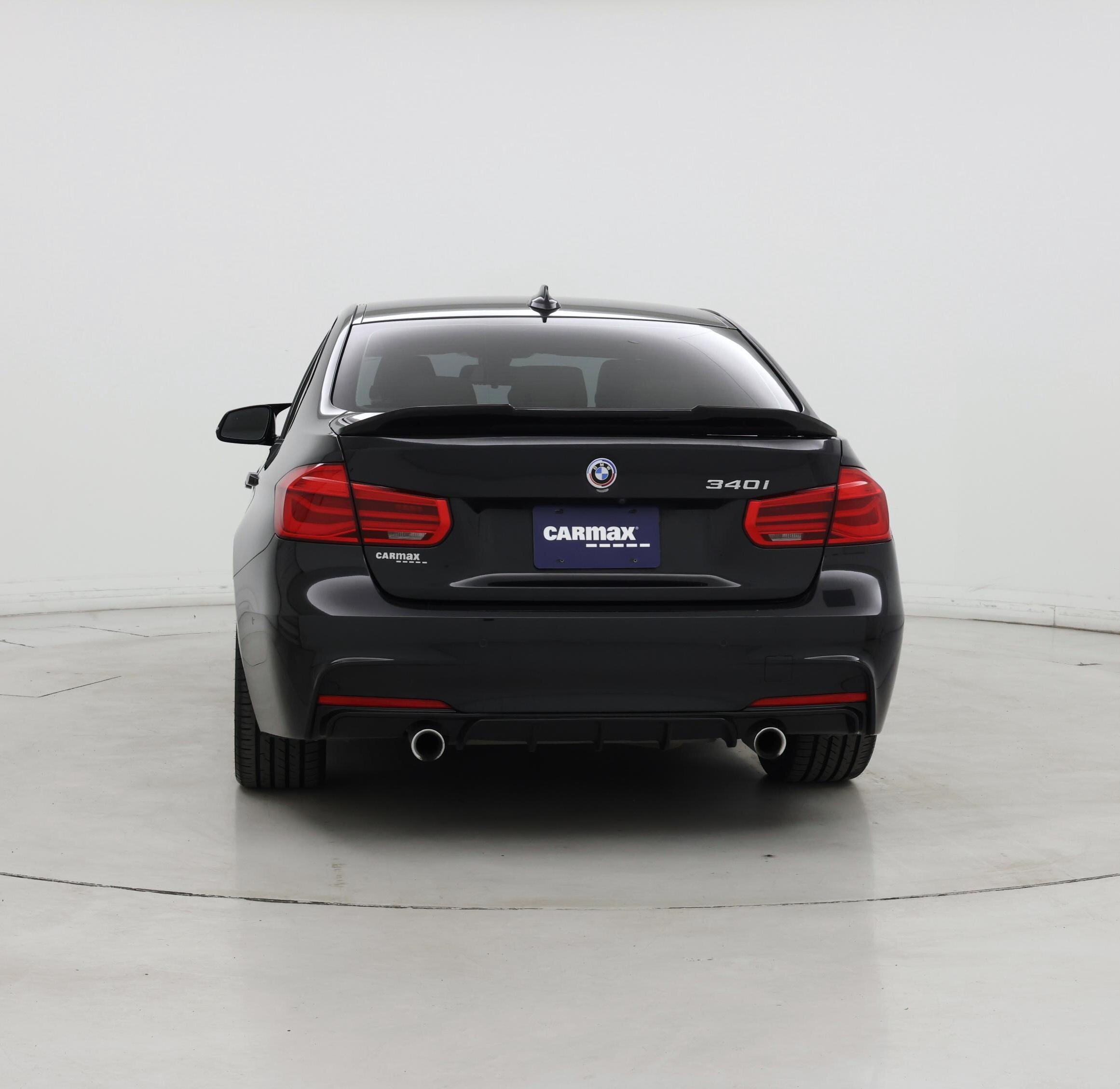 Thumbnail: 2018 BMW 3 Series - 6