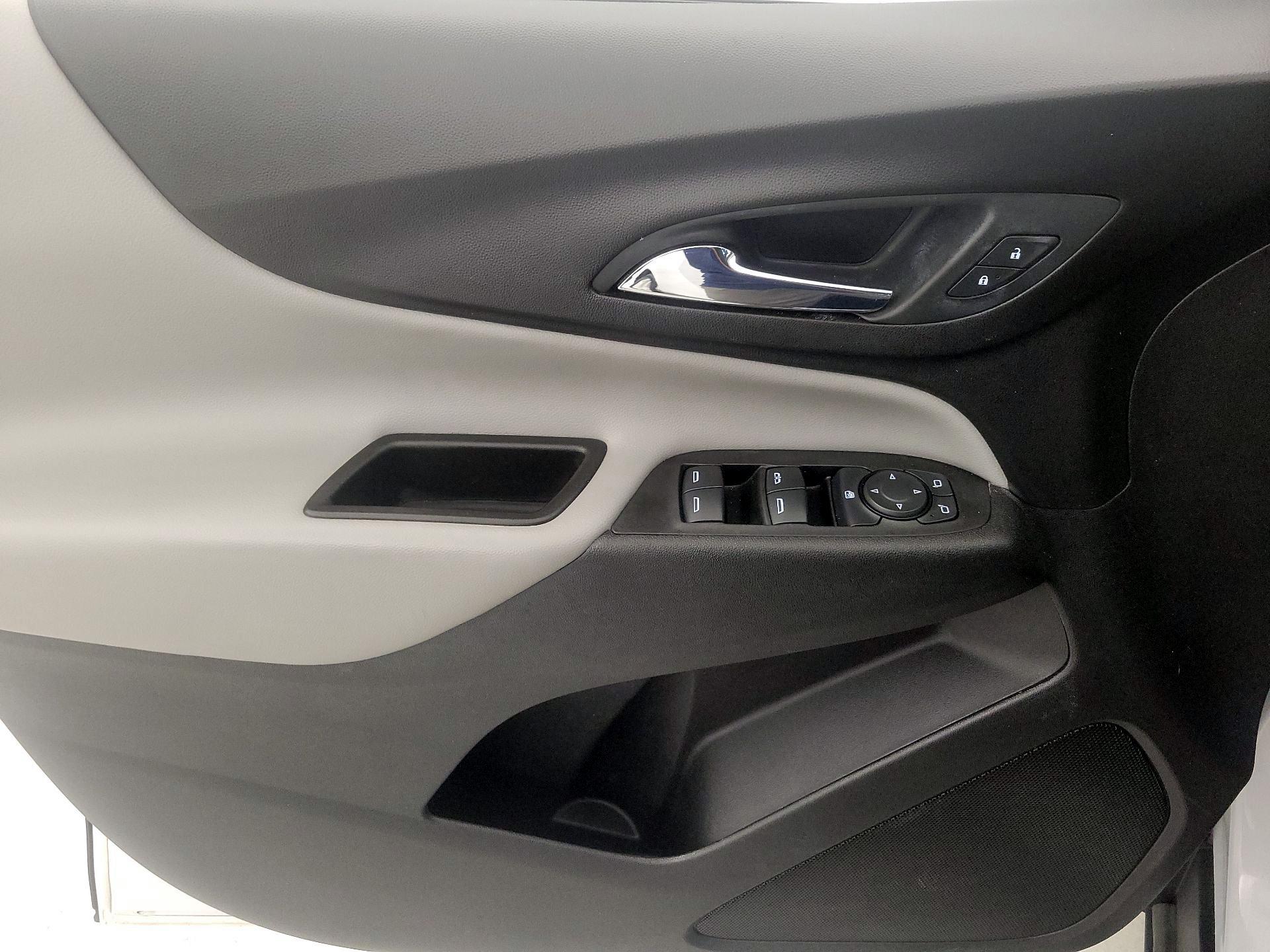 Thumbnail: 2022 Chevrolet Equinox - 12
