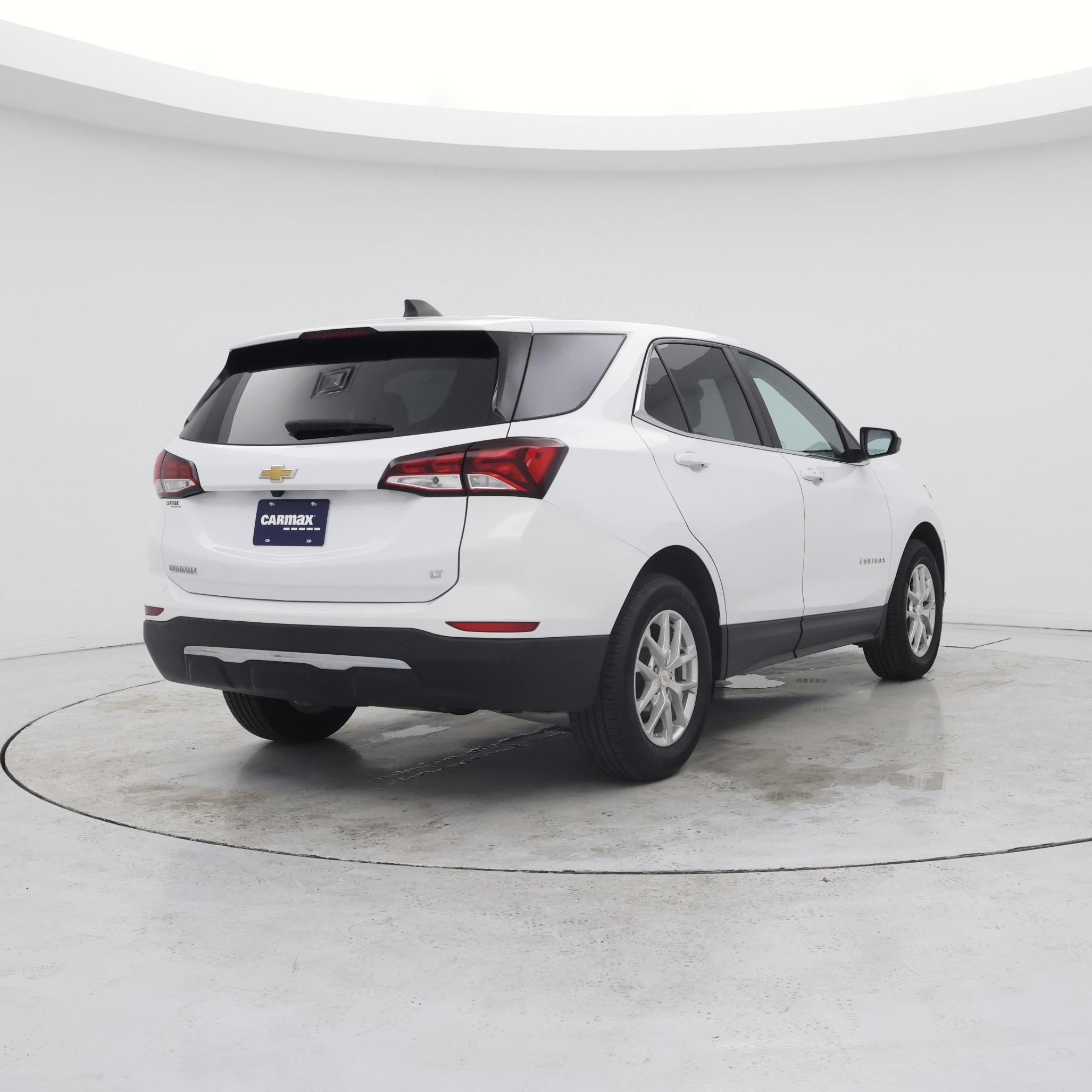 Thumbnail: 2022 Chevrolet Equinox - 8