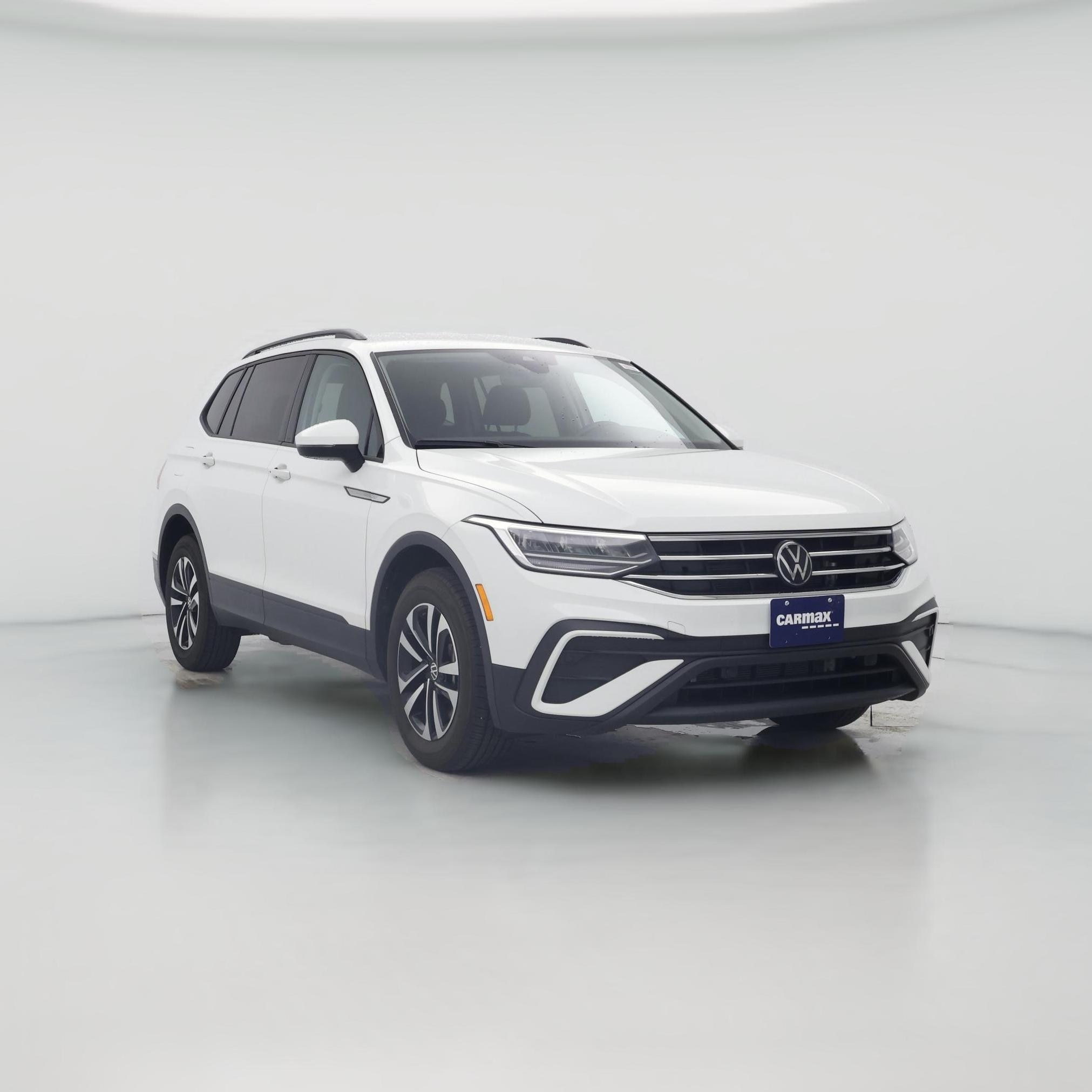 Thumbnail: 2024 Volkswagen Tiguan - 1