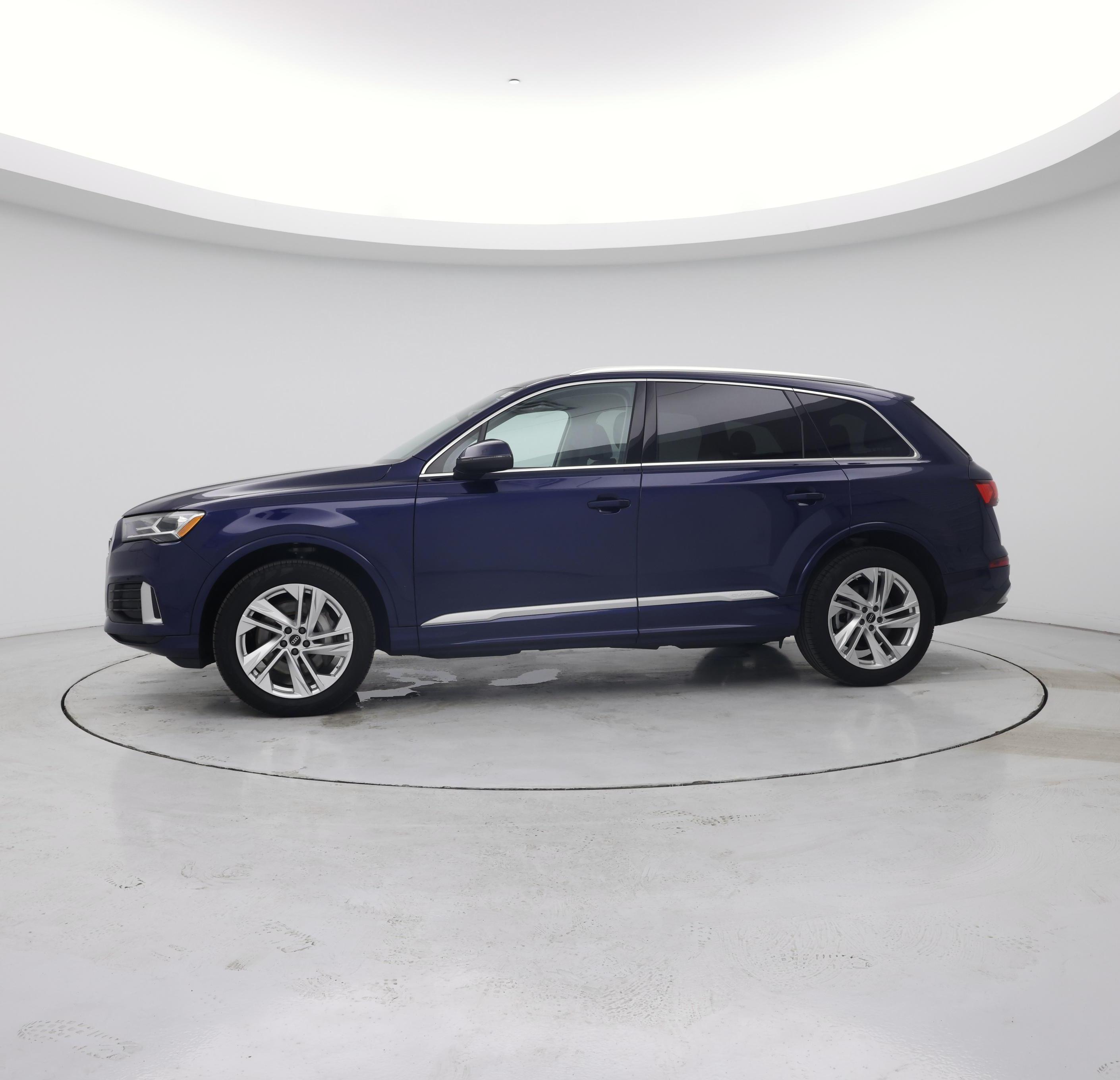 Thumbnail: 2022 Audi Q7 - 3