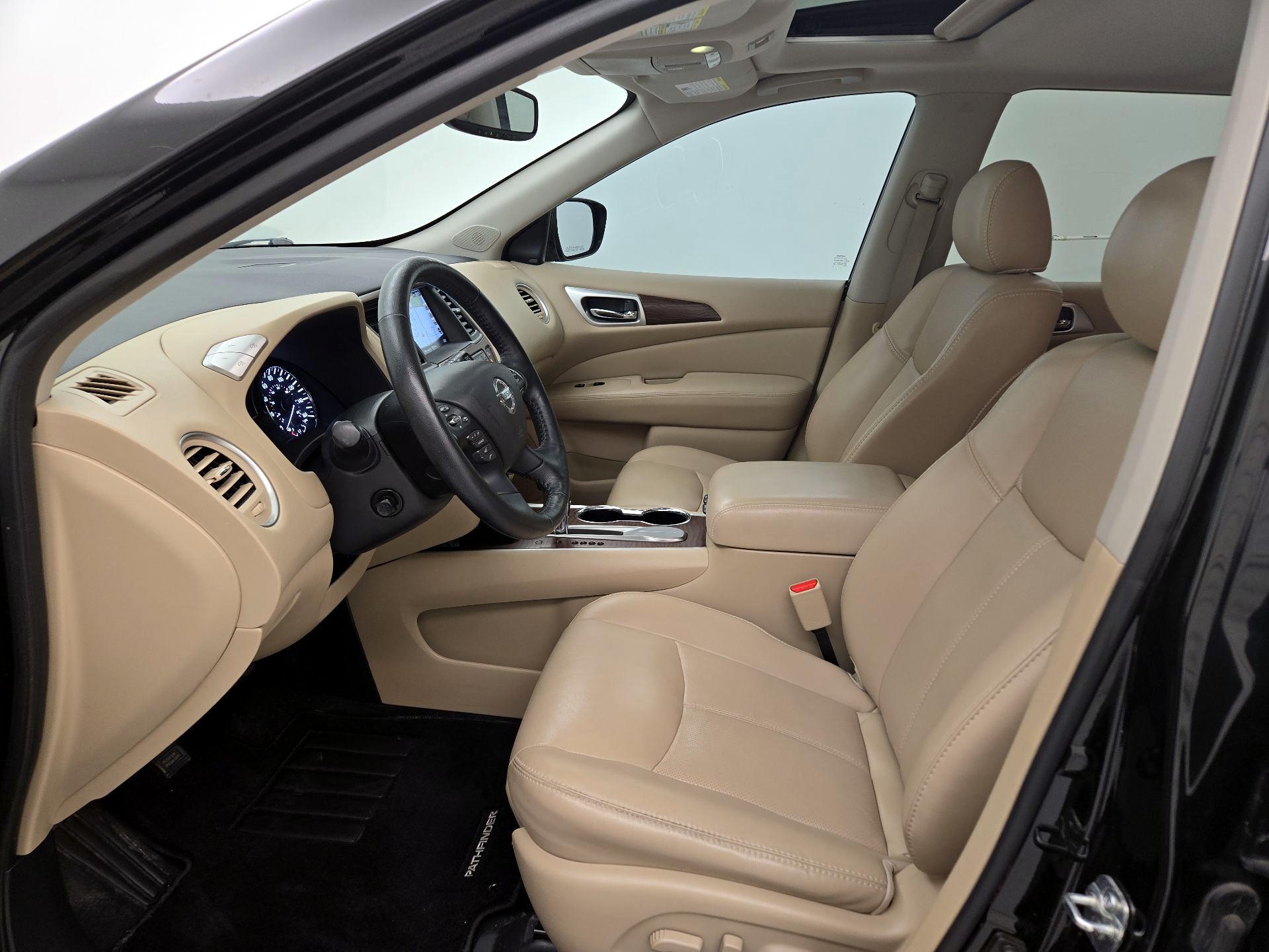 Thumbnail: 2020 Nissan Pathfinder - 11