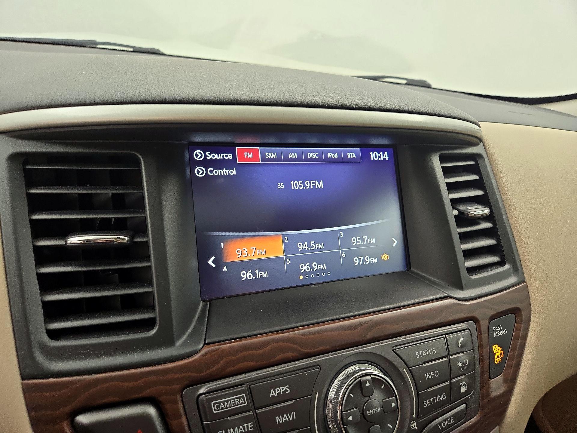 Thumbnail: 2020 Nissan Pathfinder - 16