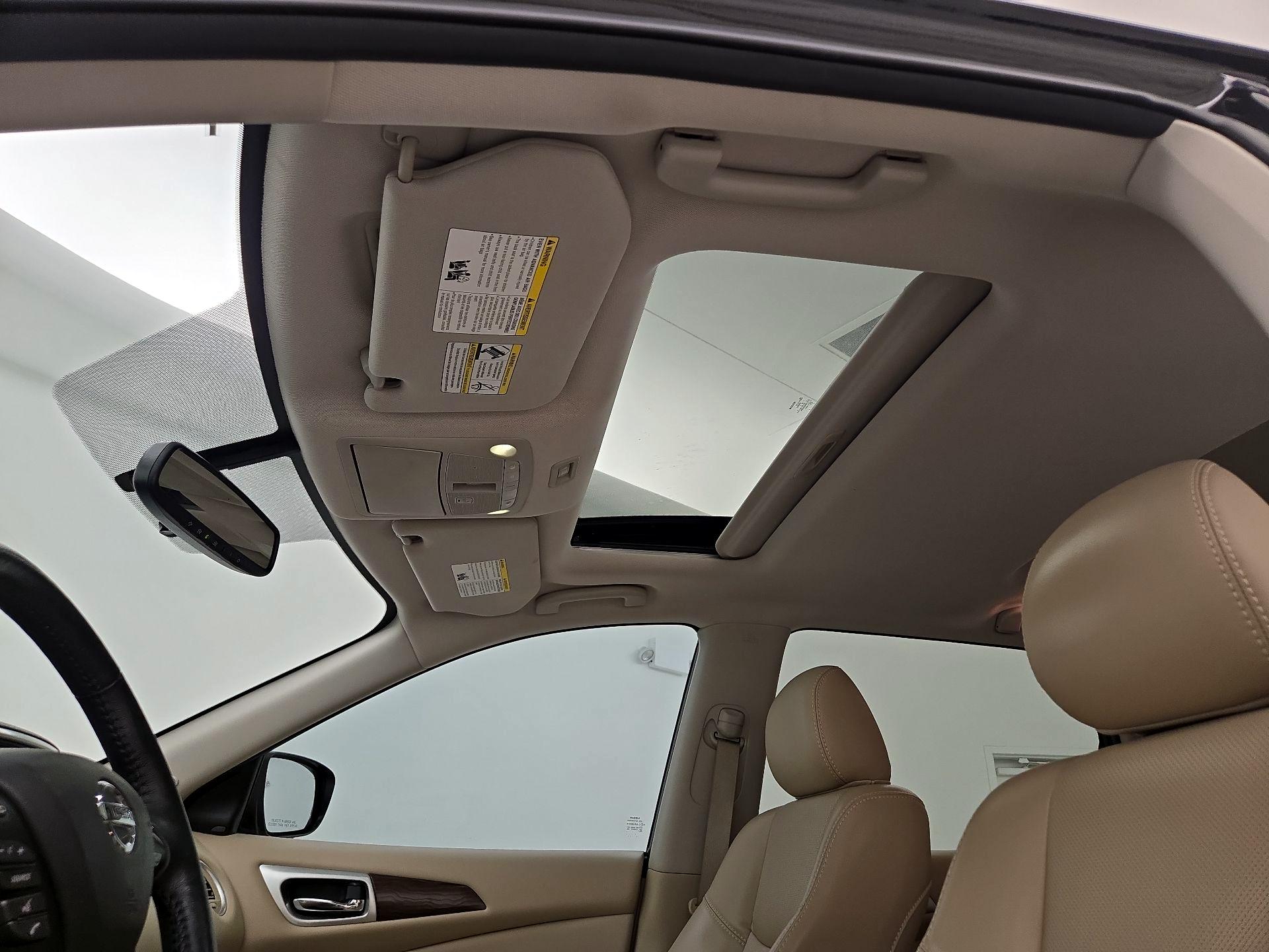 Thumbnail: 2020 Nissan Pathfinder - 20