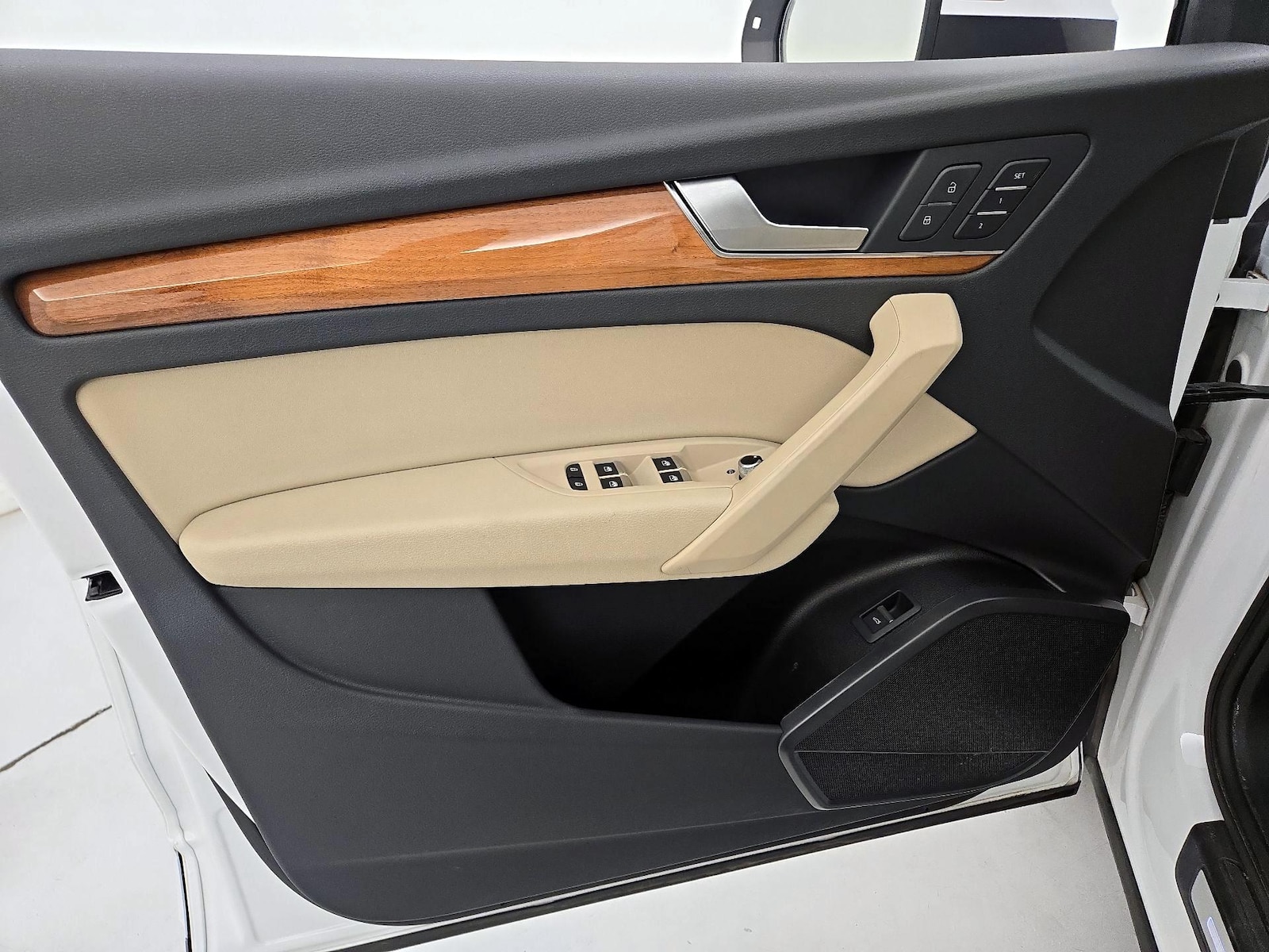 2023 Audi Q5 Premium - Photo 13