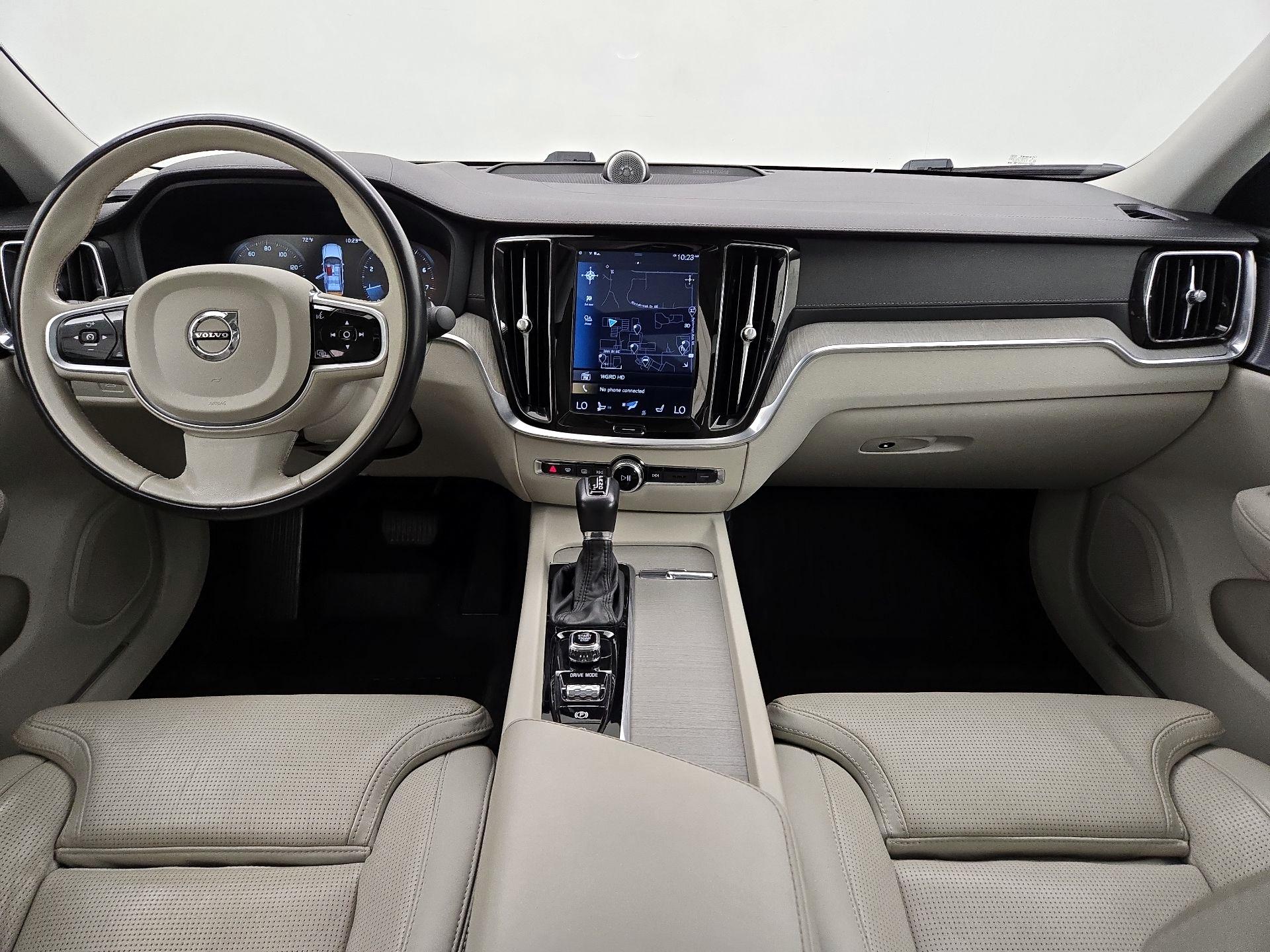 Thumbnail: 2019 Volvo S60 - 9