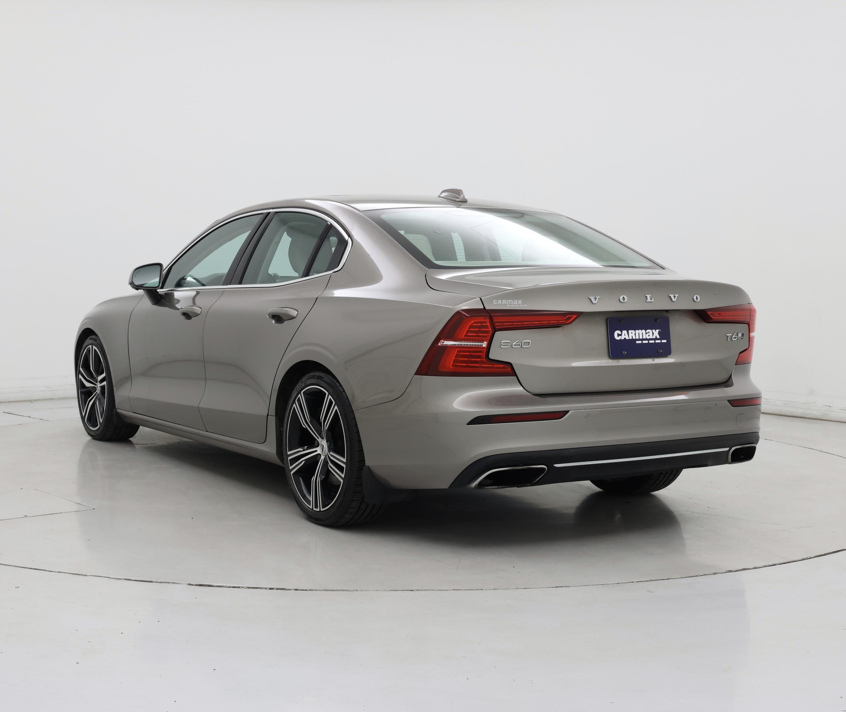 Thumbnail: 2019 Volvo S60 - 2