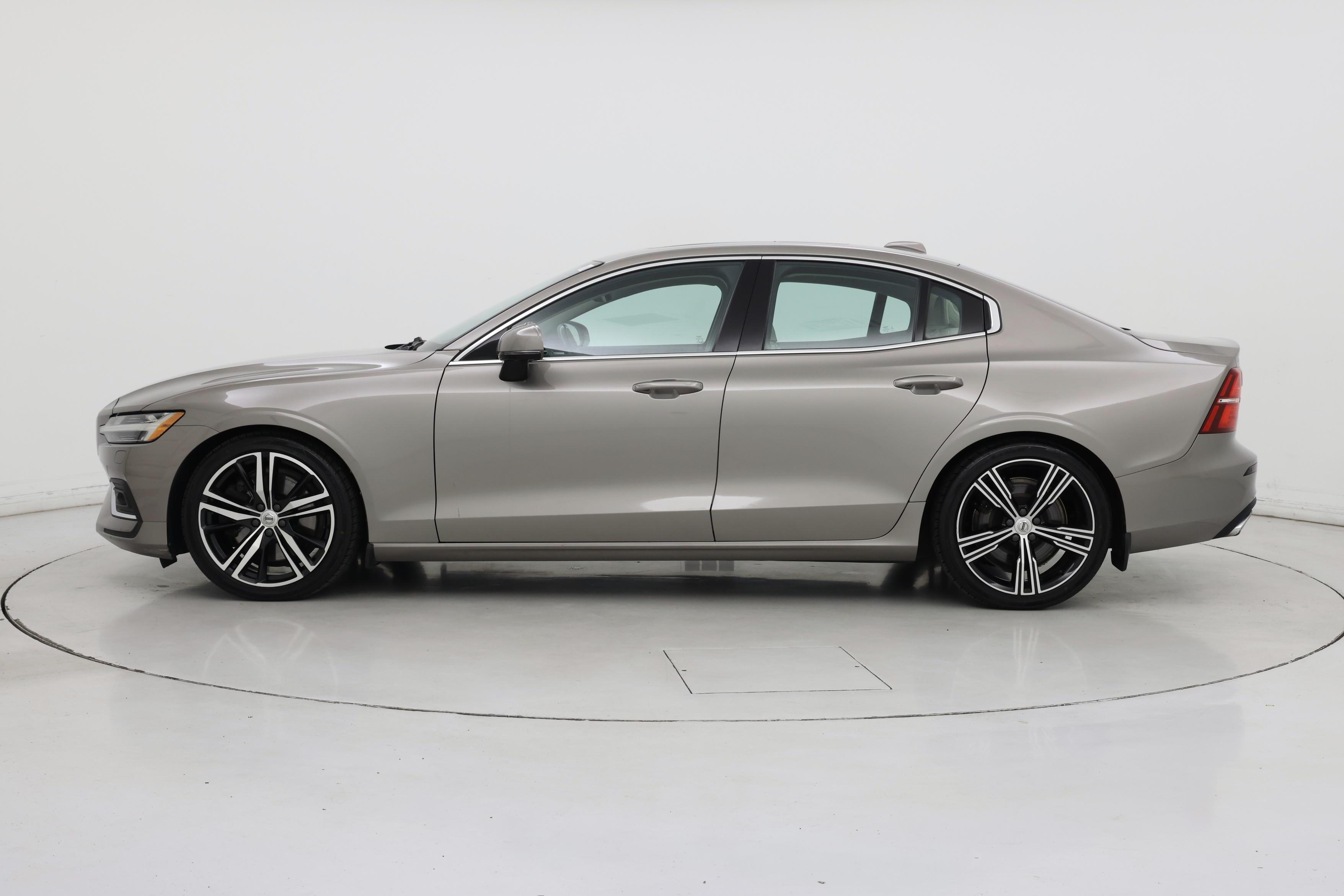Thumbnail: 2019 Volvo S60 - 3