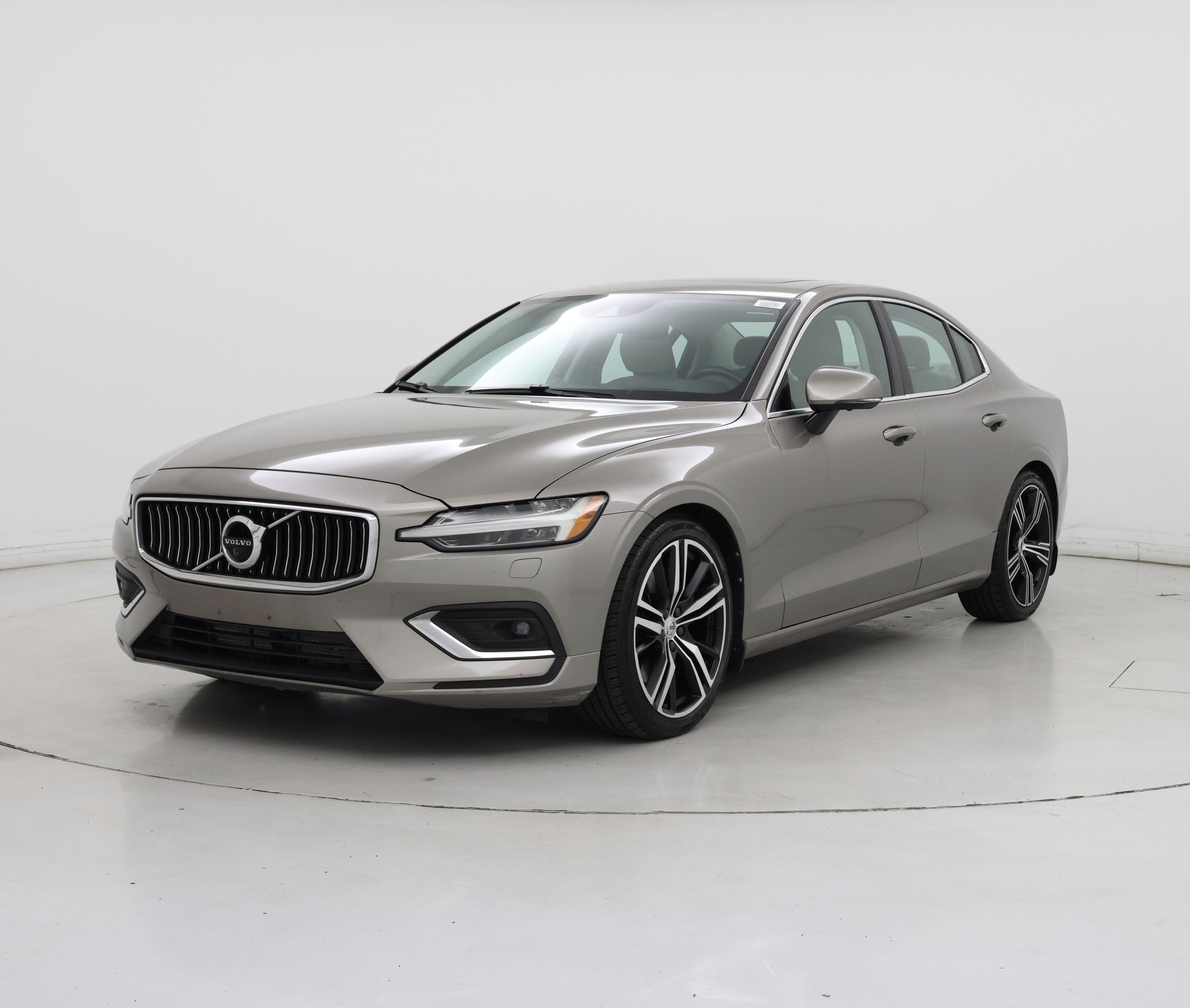 Thumbnail: 2019 Volvo S60 - 4