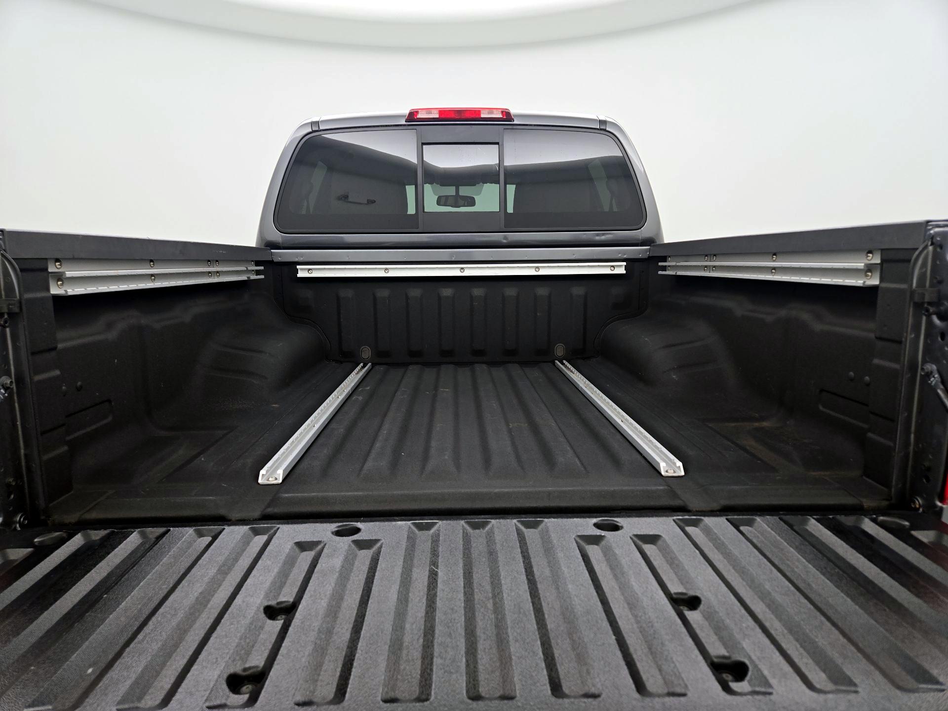 Thumbnail: 2020 Nissan Frontier - 20