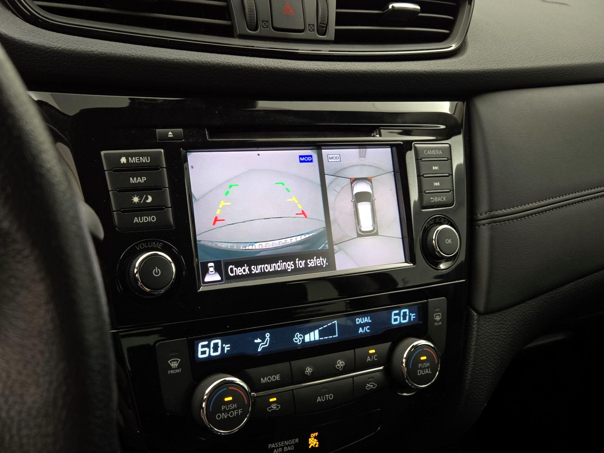 Thumbnail: 2019 Nissan Rogue - 15