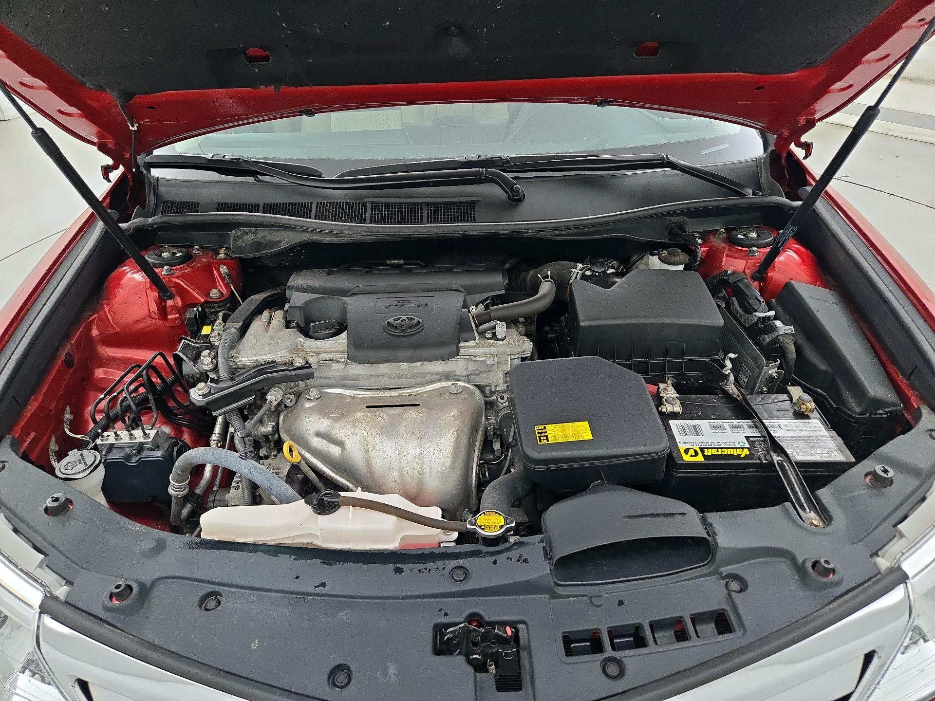 Thumbnail: 2014 Toyota Camry - 20