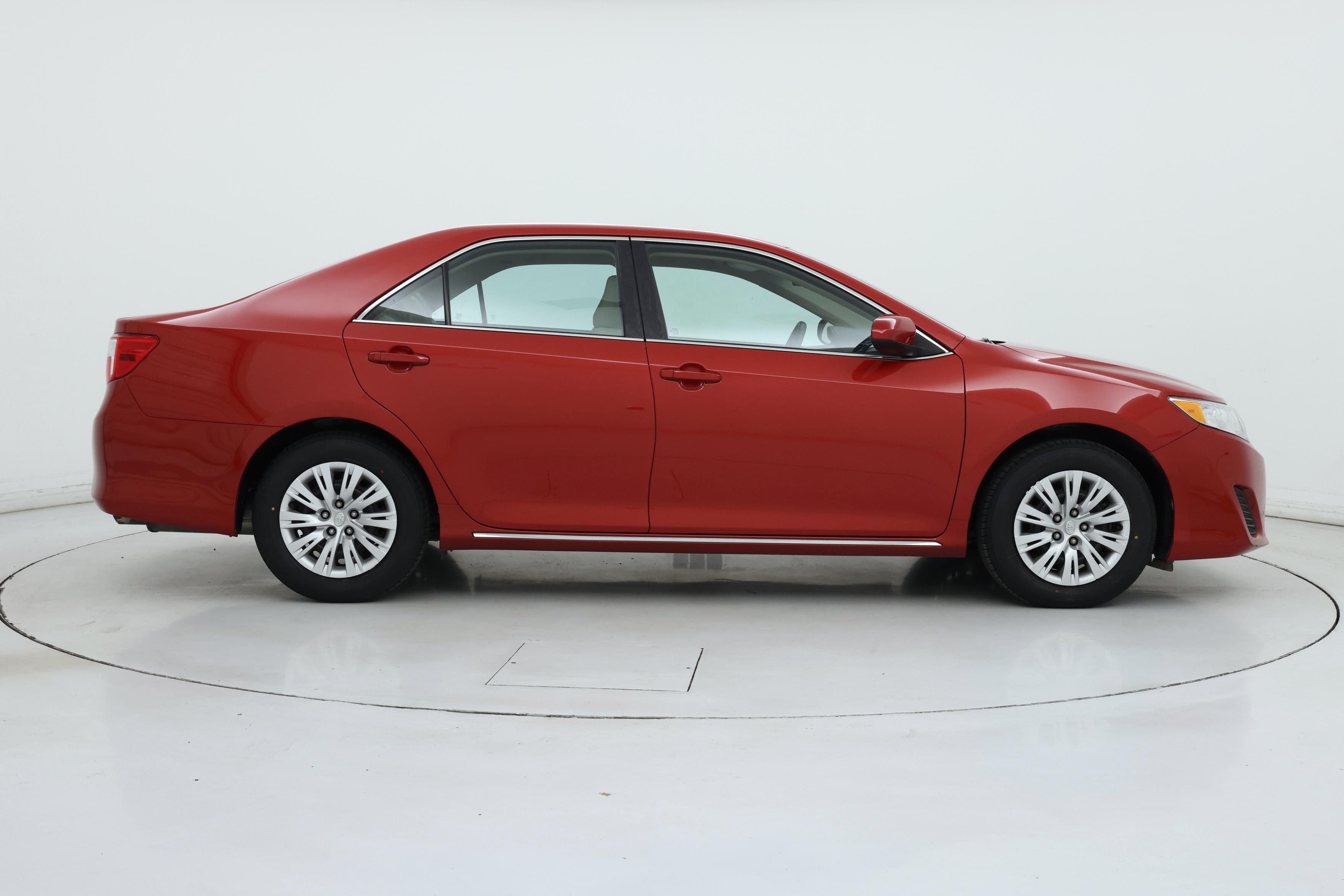 Thumbnail: 2014 Toyota Camry - 7