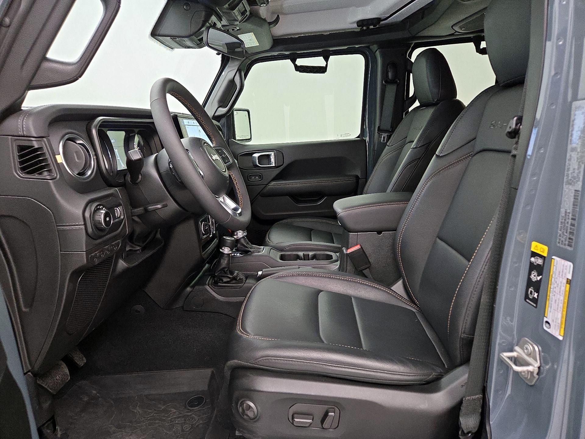 Thumbnail: 2024 Jeep Wrangler - 11
