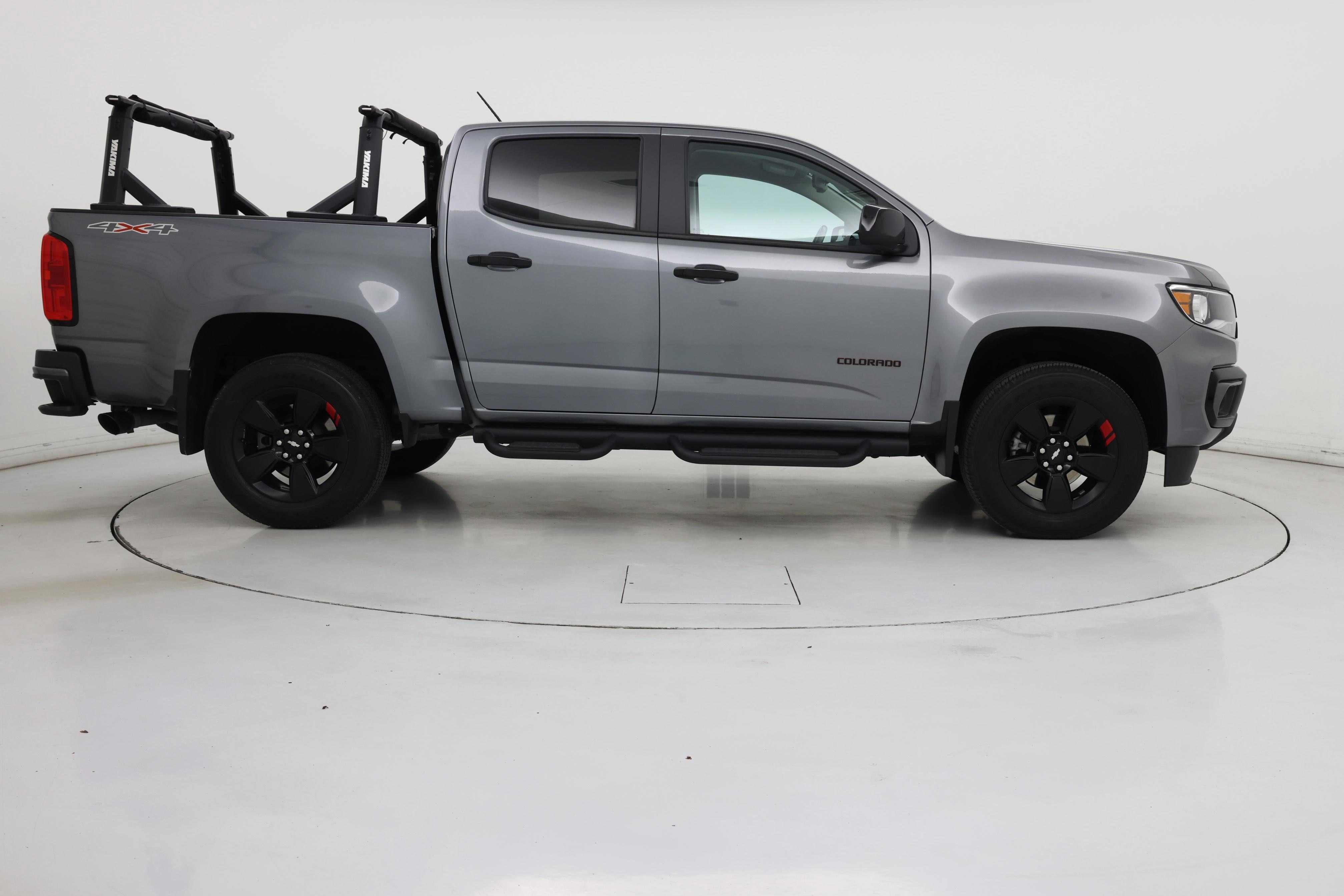 Thumbnail: 2022 Chevrolet Colorado - 7