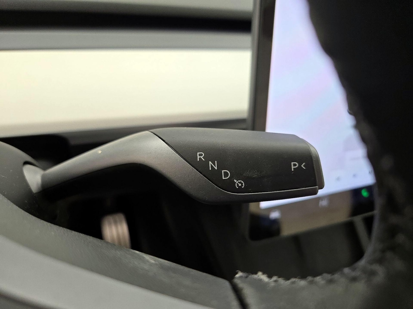 2025 Tesla Model Y Performance - Photo 19