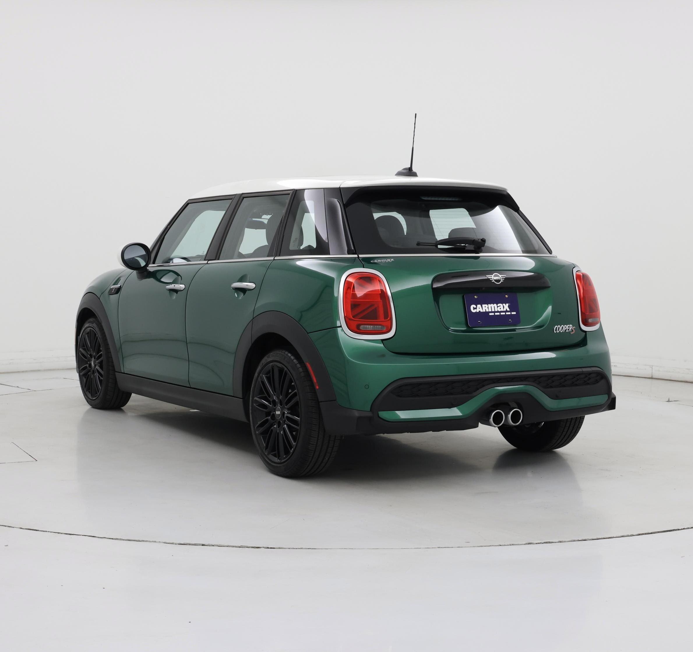 Thumbnail: 2022 MINI Cooper Hardtop - 2
