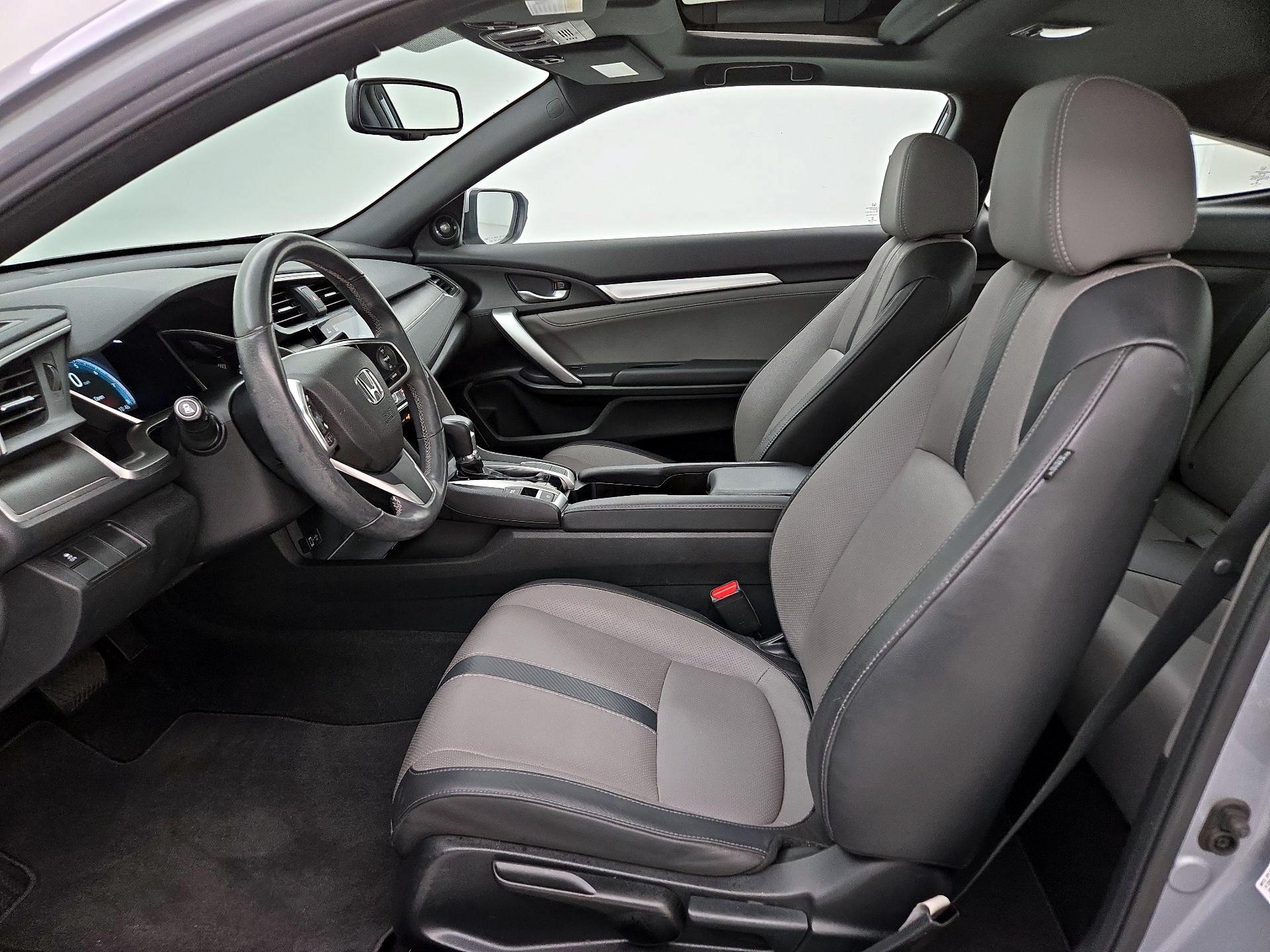 Thumbnail: 2017 Honda Civic - 11