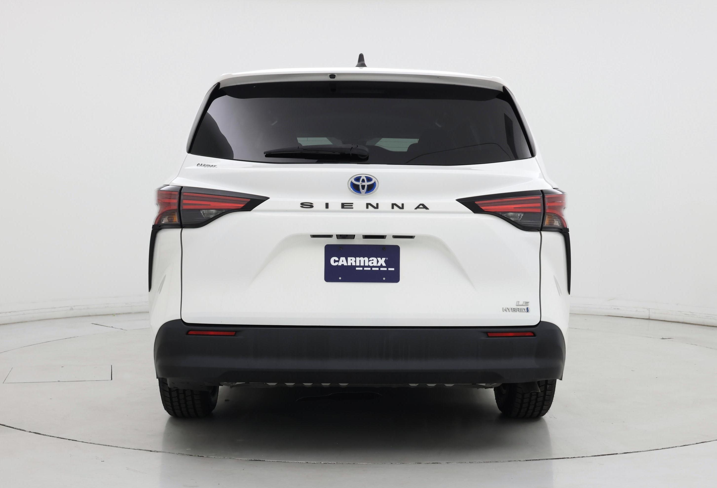 Thumbnail: 2021 Toyota Sienna - 6