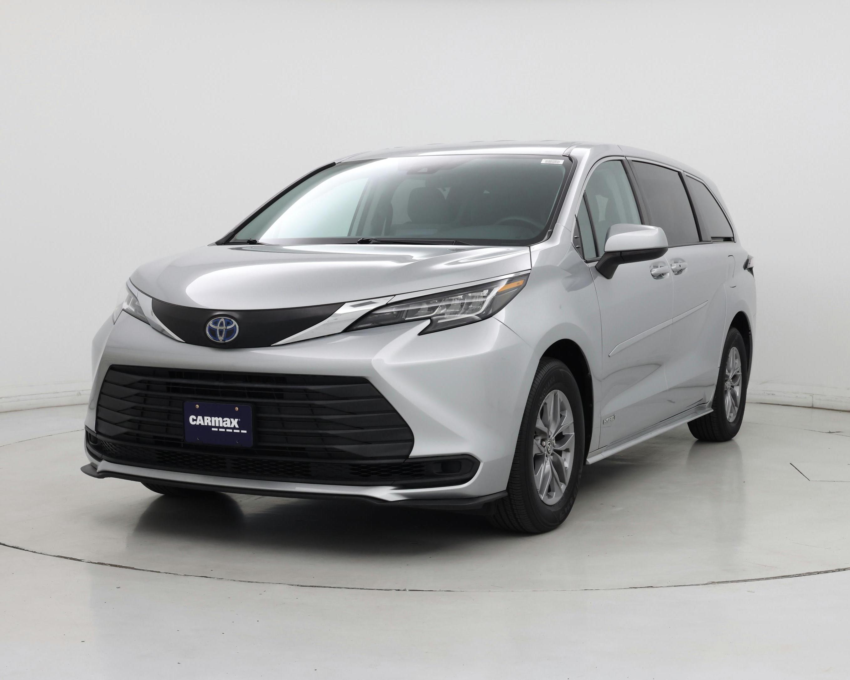 Thumbnail: 2021 Toyota Sienna - 4