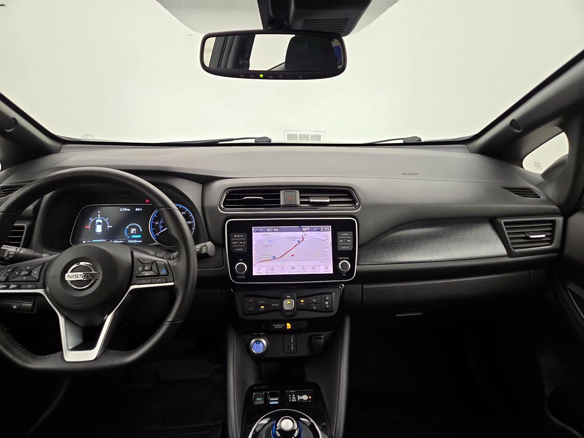 Thumbnail: 2020 Nissan Leaf - 9