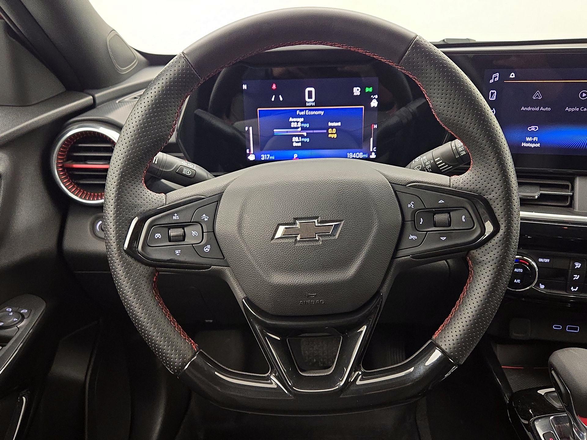 Thumbnail: 2024 Chevrolet Trax - 10