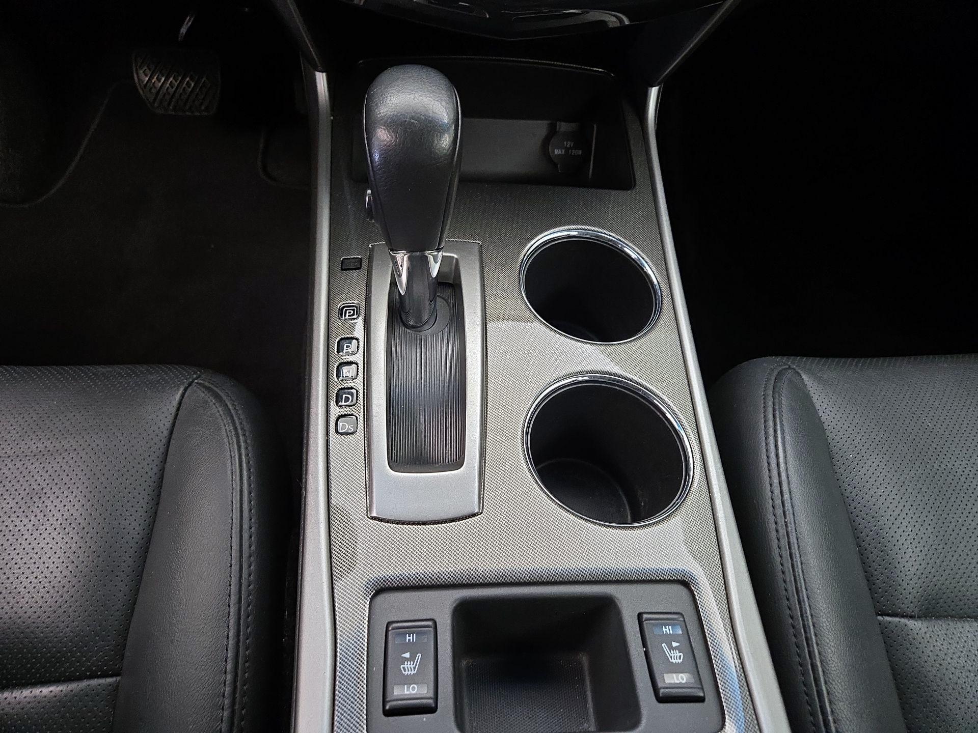 Thumbnail: 2015 Nissan Altima - 17