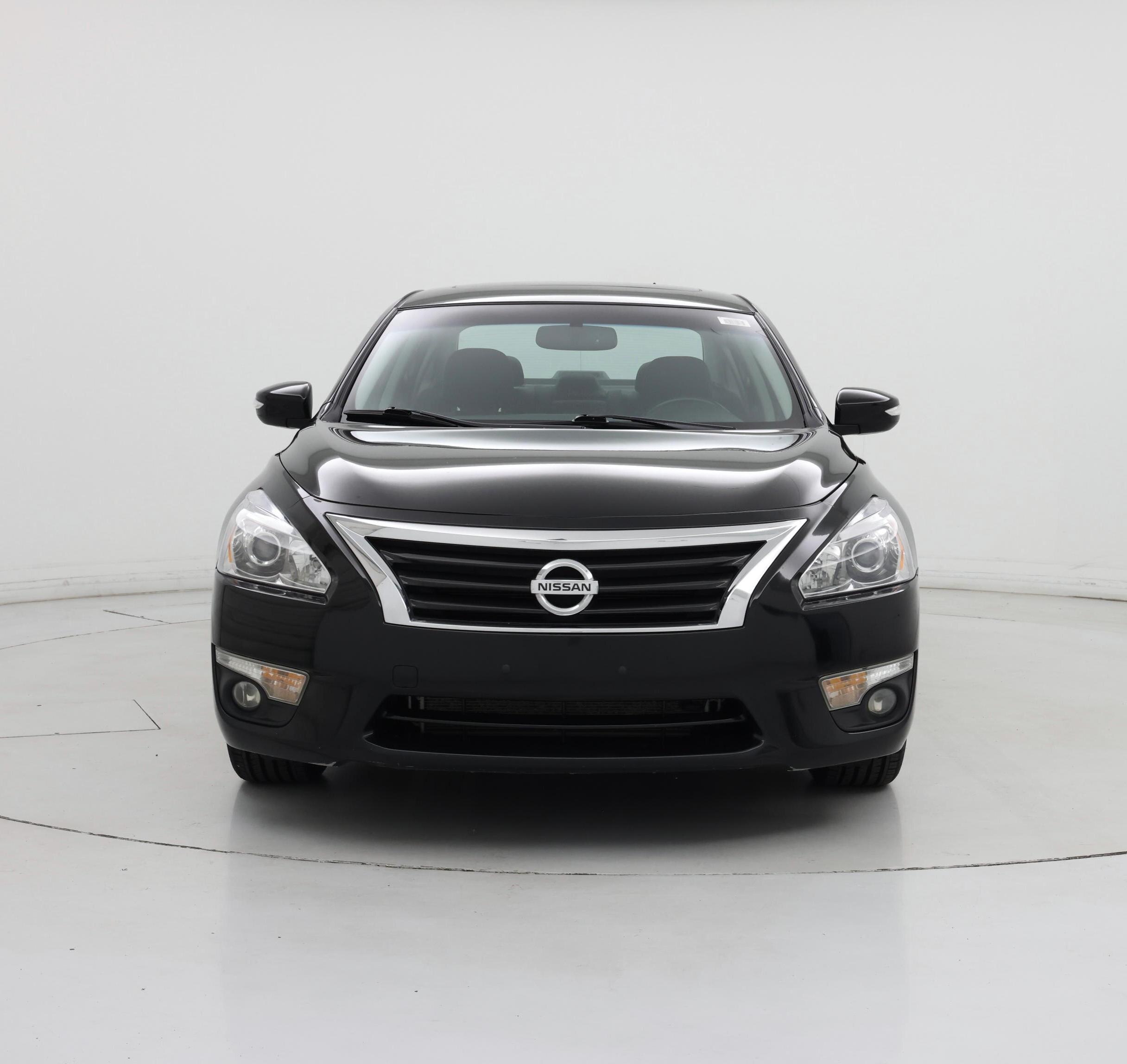 Thumbnail: 2015 Nissan Altima - 5