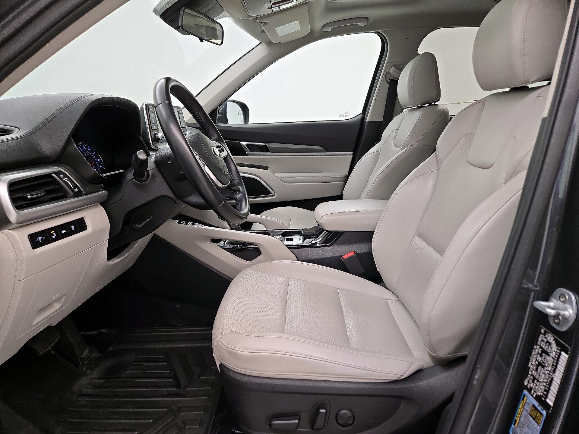 Thumbnail: 2020 Kia Telluride - 11
