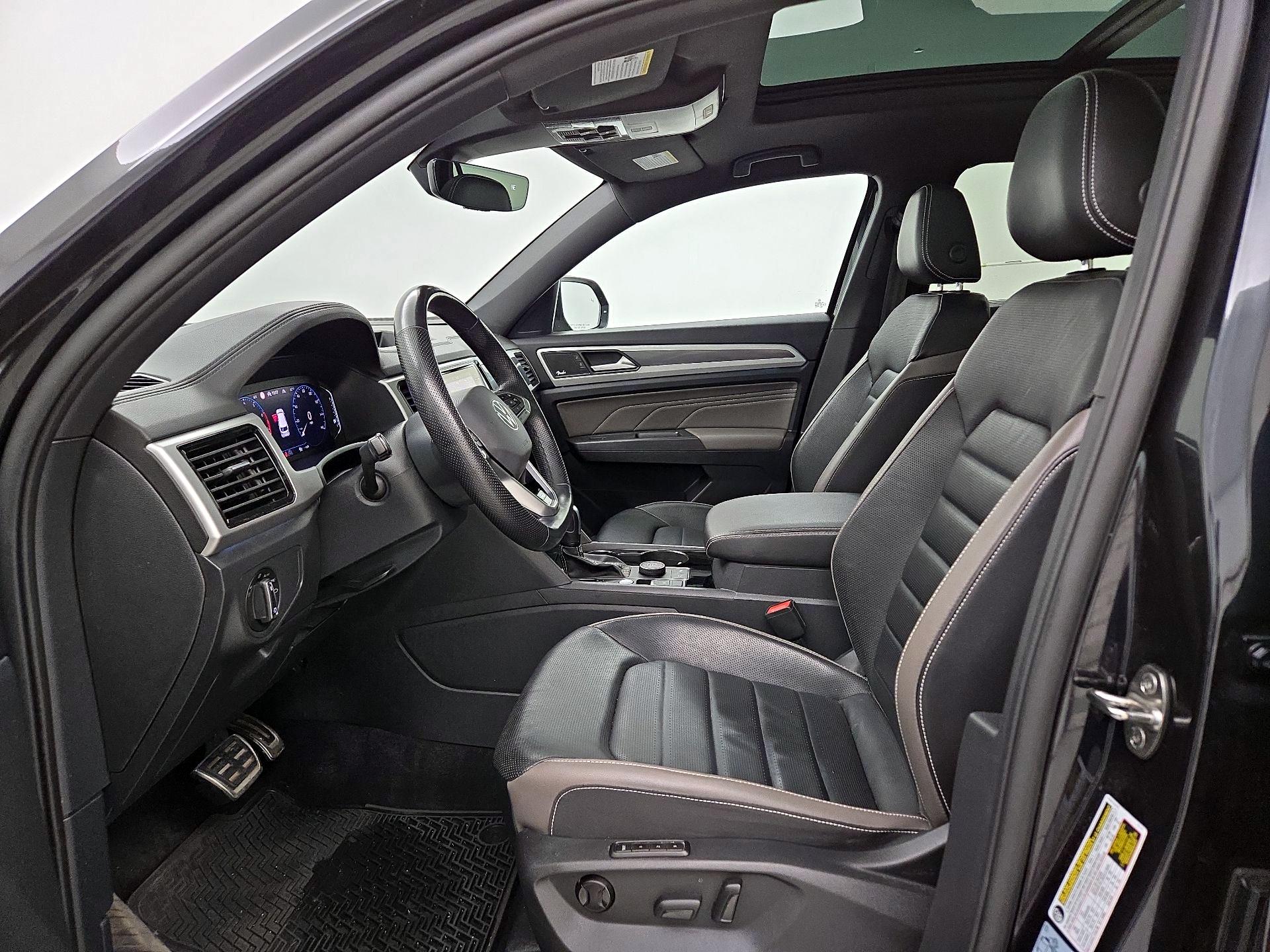 Thumbnail: 2021 Volkswagen Atlas - 11