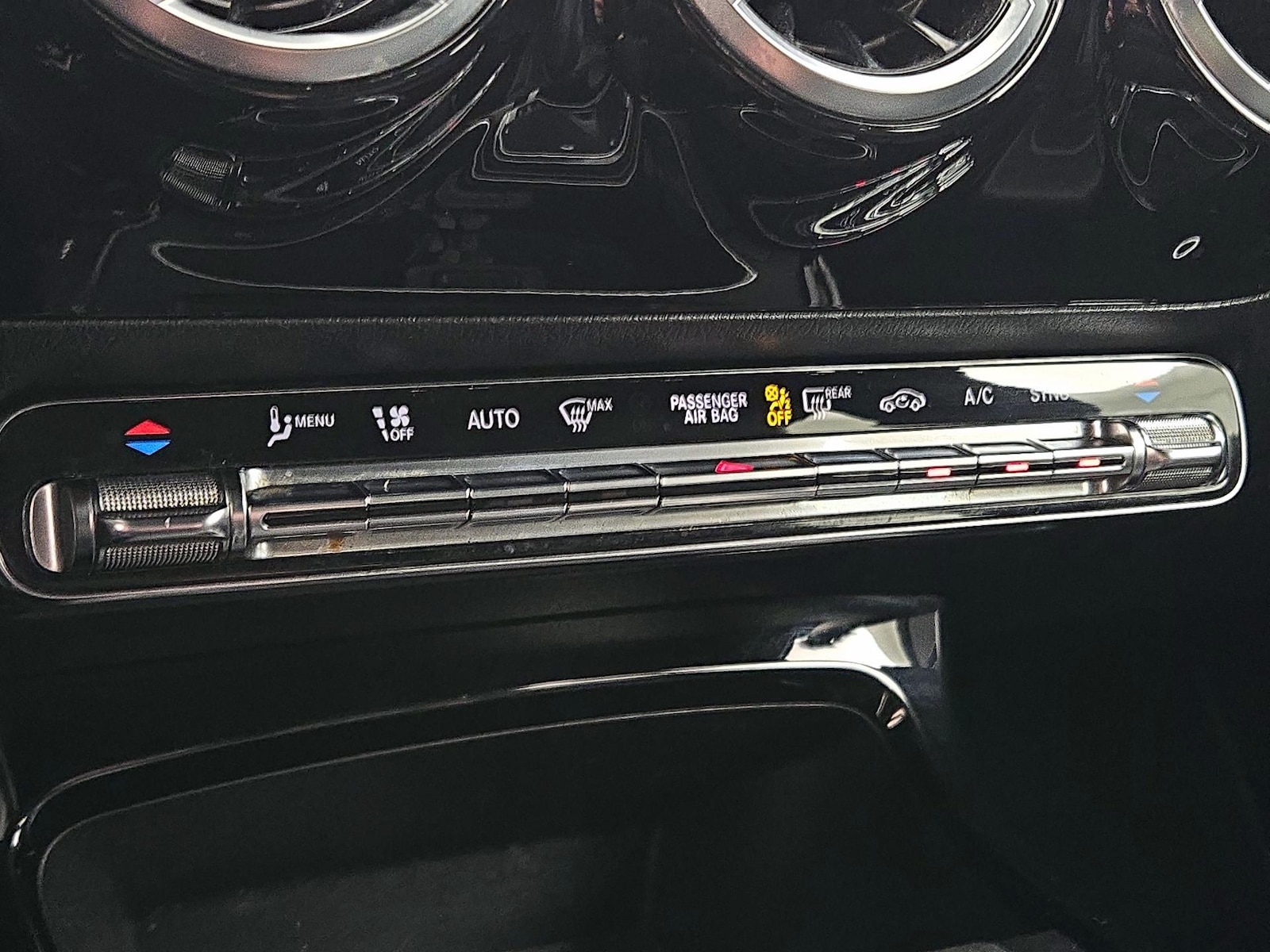2020 Mercedes-Benz CLA CLA250 - Photo 17