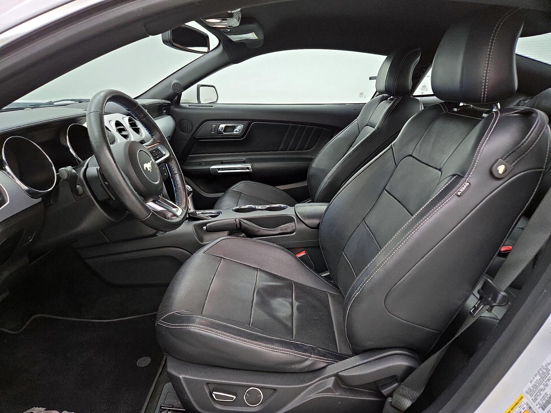 Thumbnail: 2017 Ford Mustang - 11