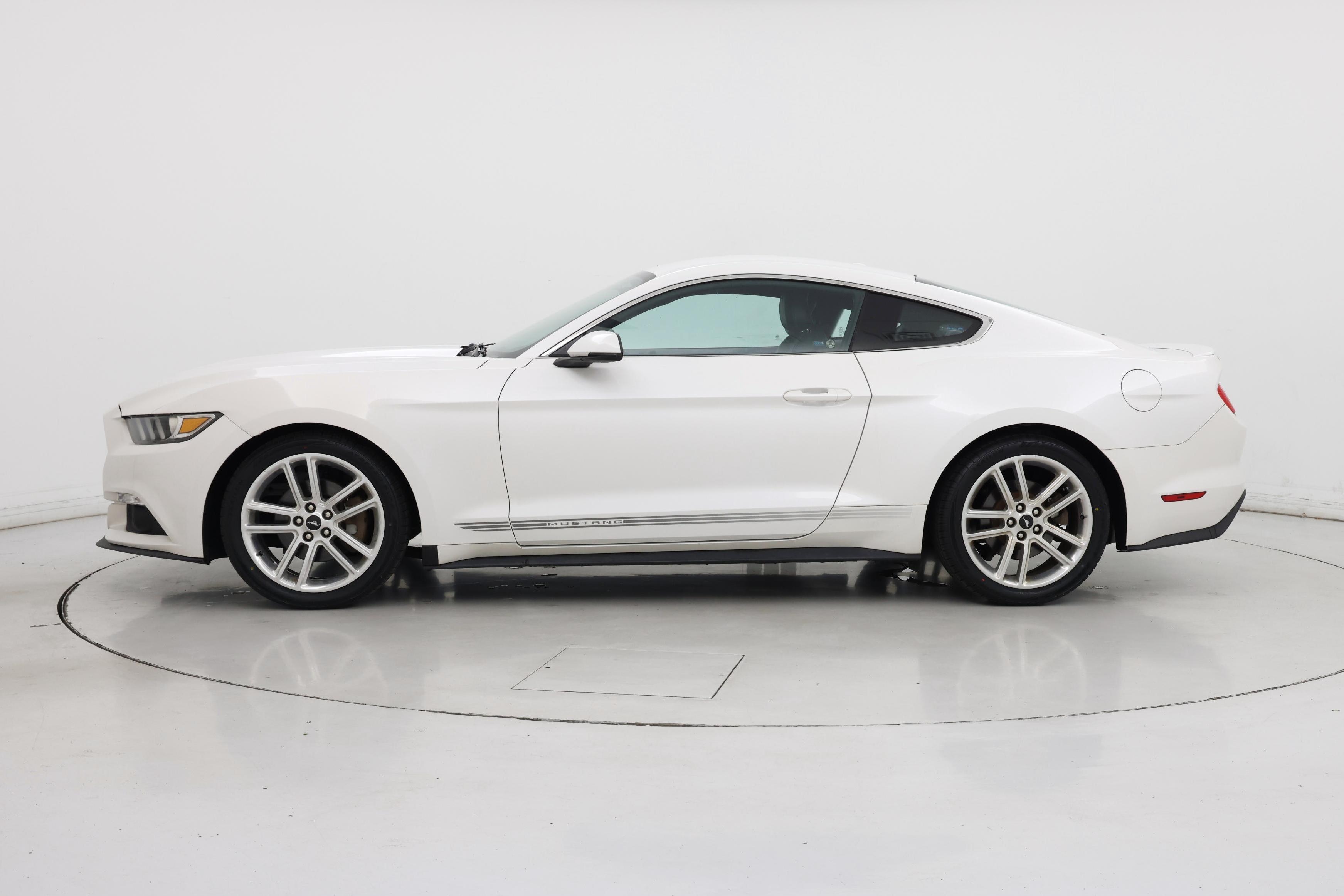 Thumbnail: 2017 Ford Mustang - 3