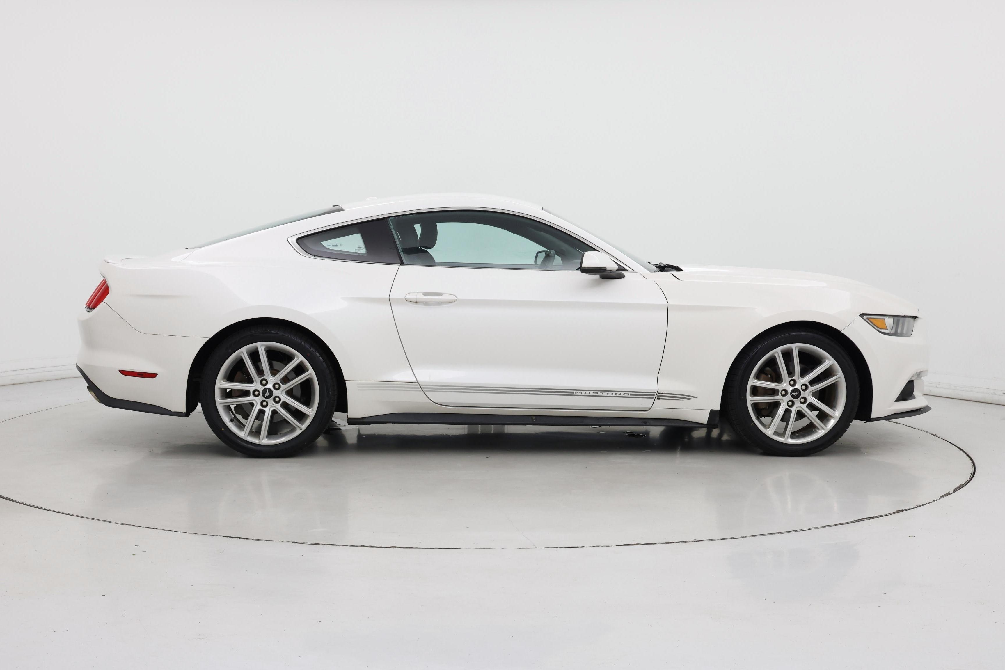 Thumbnail: 2017 Ford Mustang - 7
