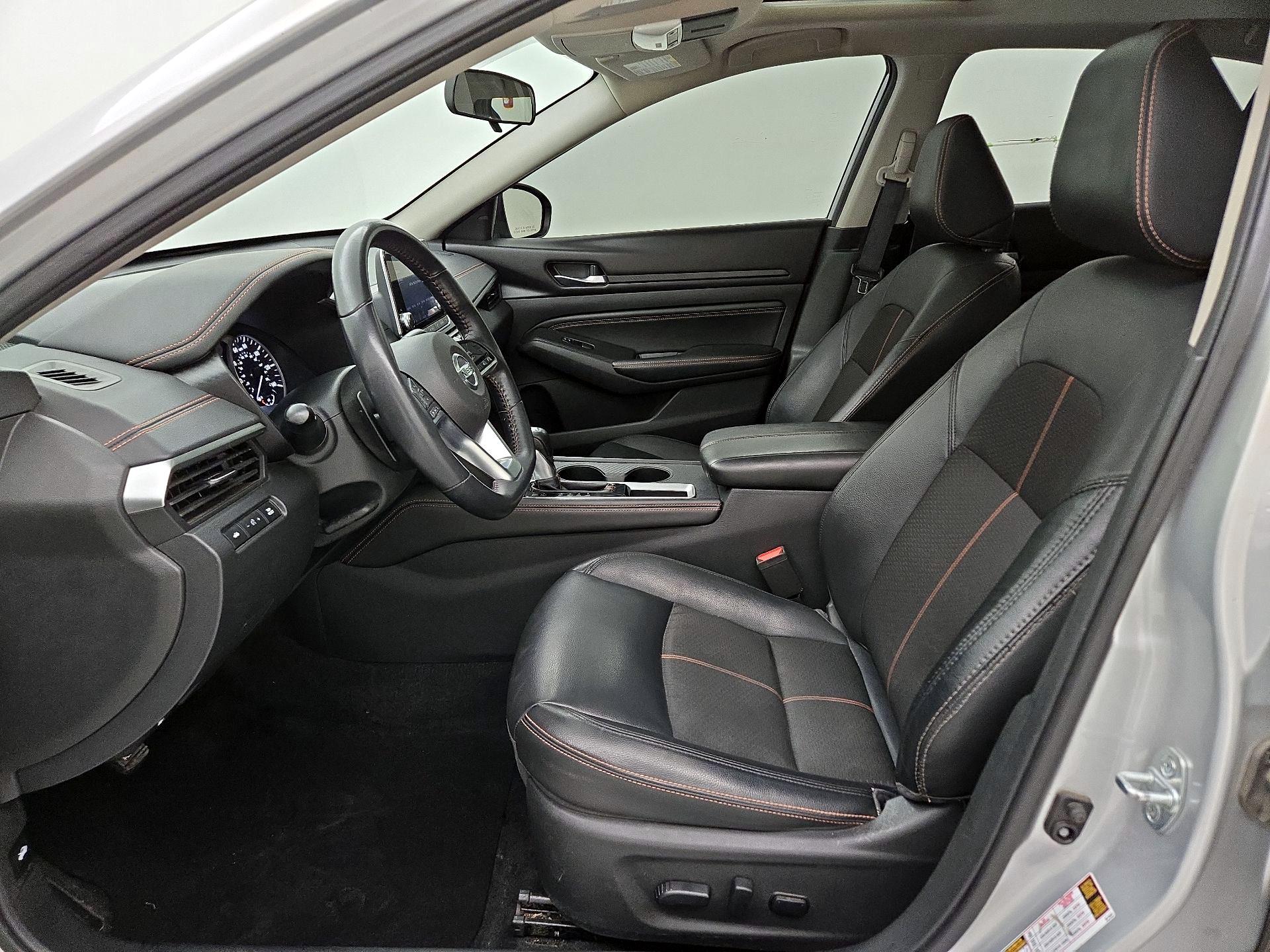 Thumbnail: 2019 Nissan Altima - 11