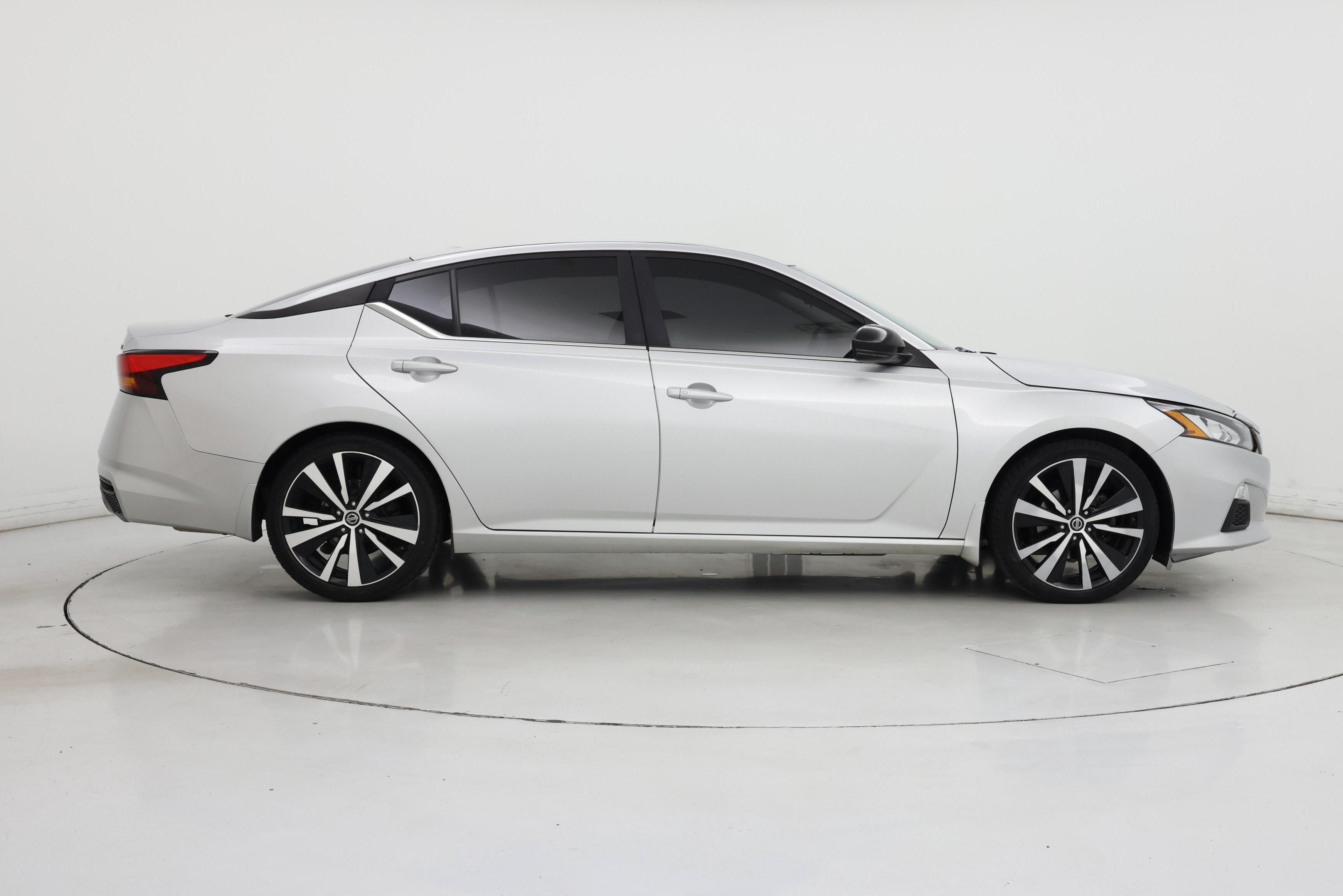 Thumbnail: 2019 Nissan Altima - 7