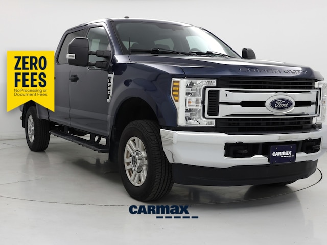 Blue 2019 Ford F-250 Super Duty XLT Crew Cab 4WD Pickup Truck Four-Wheel Drive Automatic