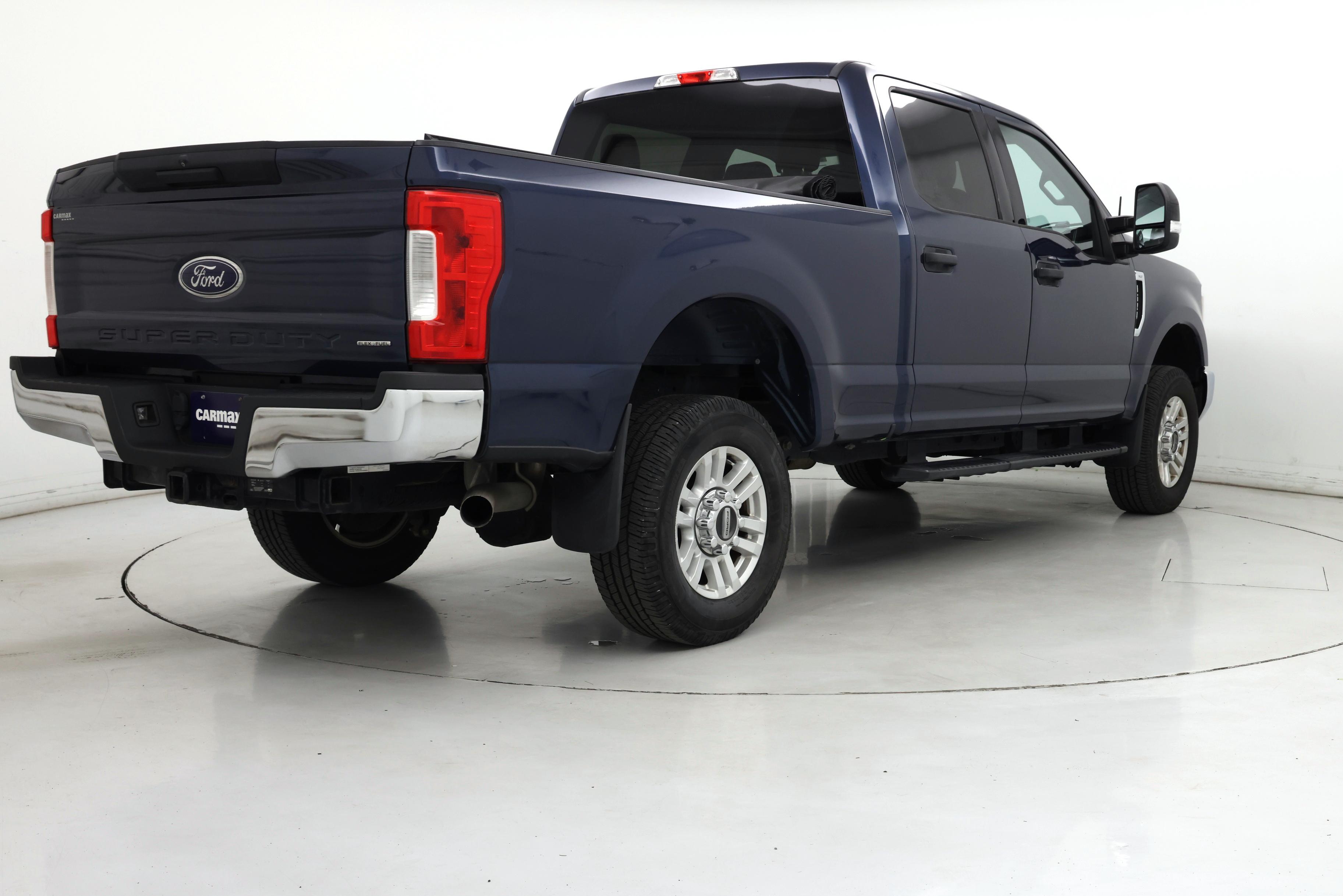 Thumbnail: 2019 Ford F-250 - 8