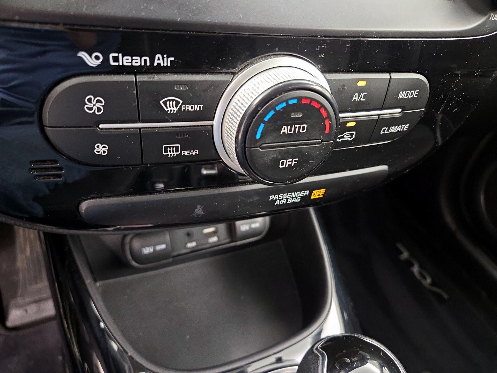 Thumbnail: 2018 Kia Soul - 17