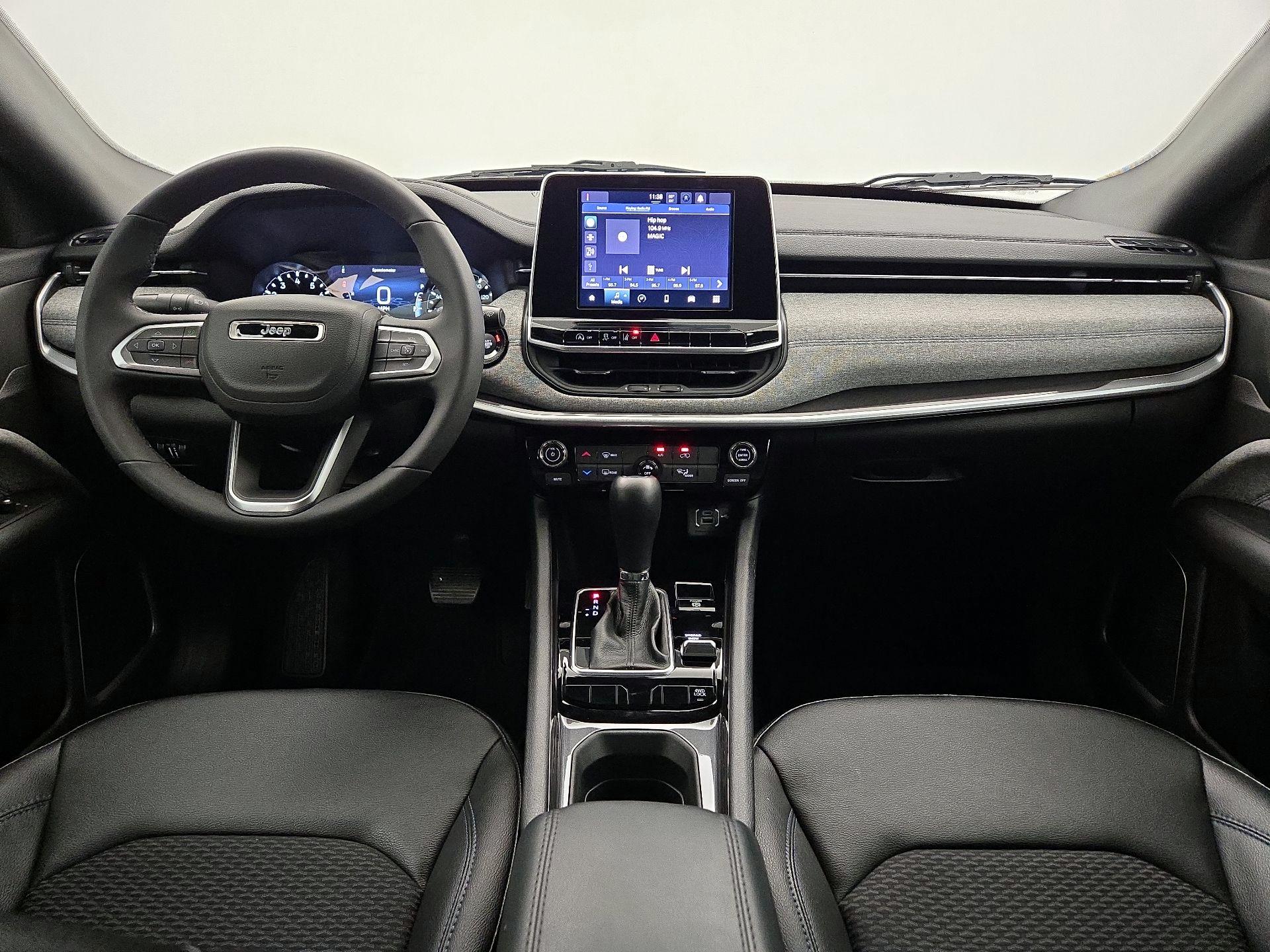Thumbnail: 2025 Jeep Compass - 9